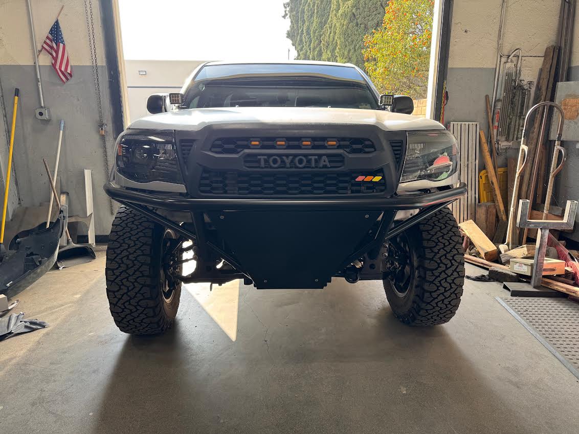 KF Winsome Classic Prerunner Bumper For 2005-2015 Tacoma