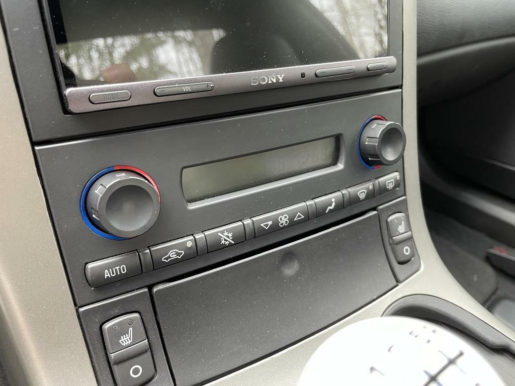 Door Button + Climate Knob Set (For C6 Corvette)