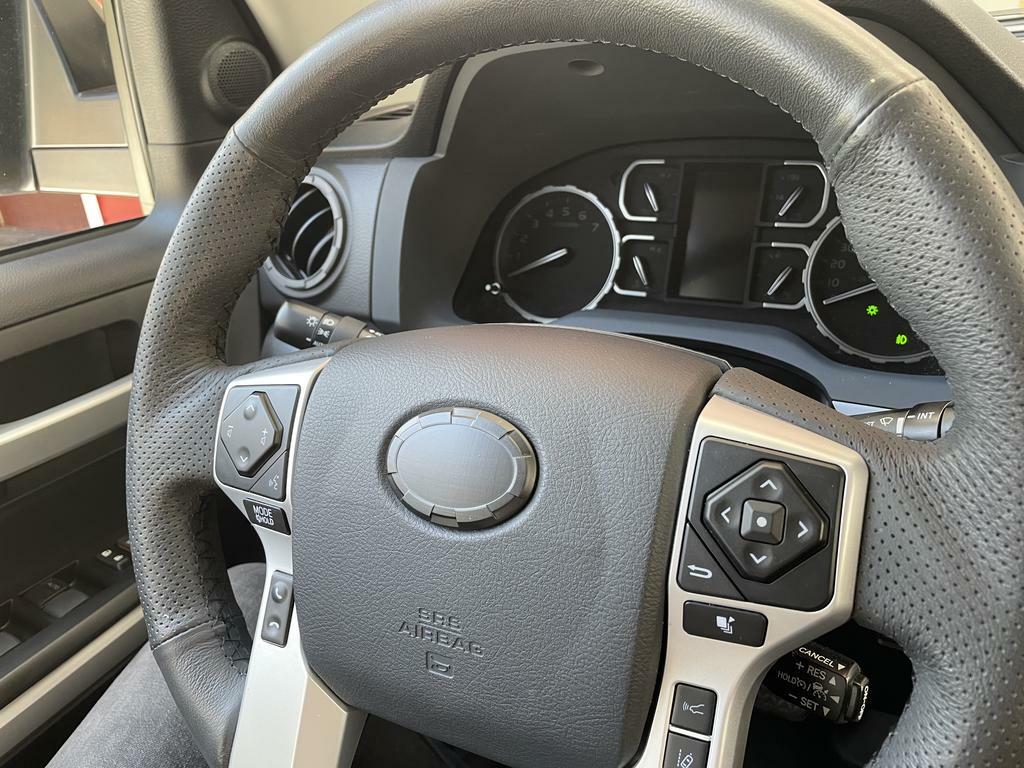 Steering Wheel Emblem Overlay (For Select Toyota Models) - ARMY GREEN - BLANK