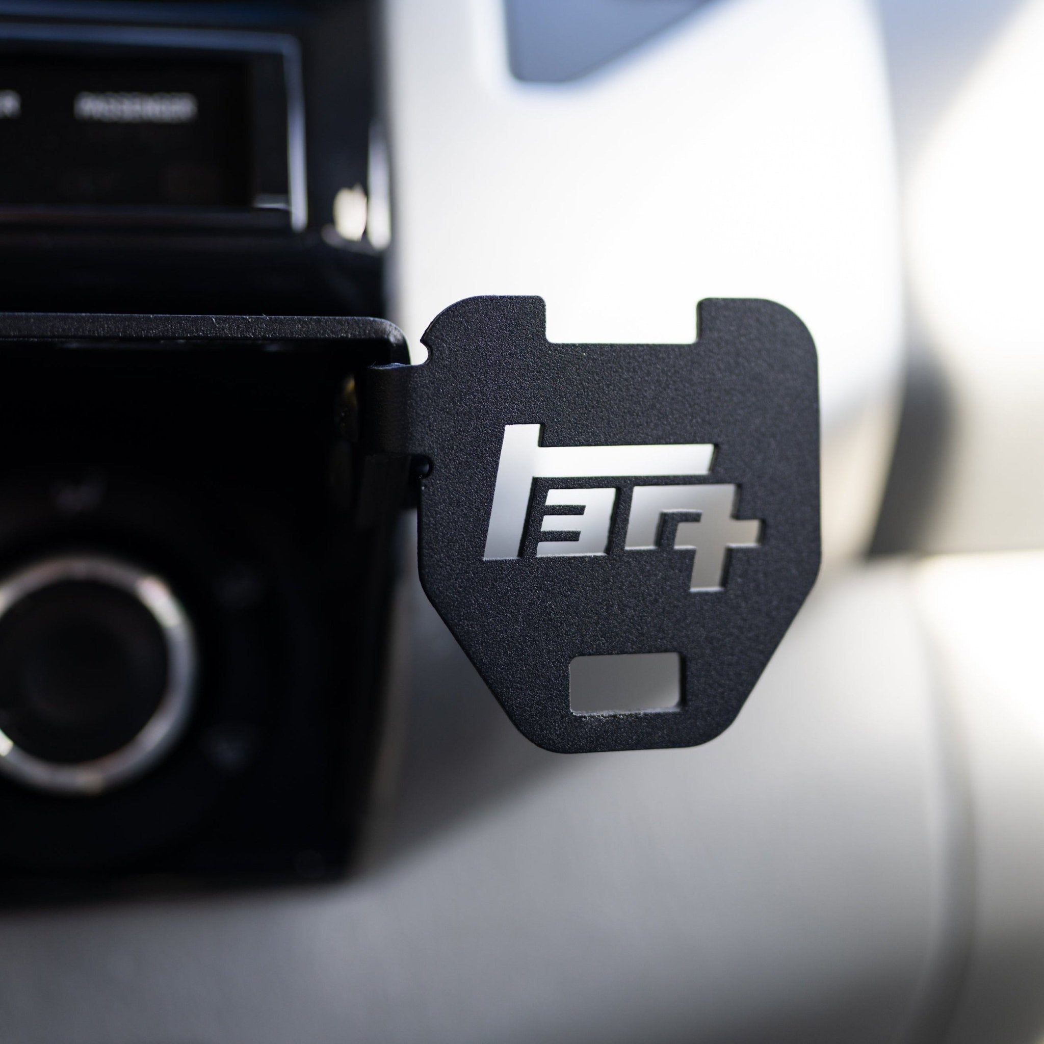 Center Console Dash Modular Accessory Mount (MAM) - For 2nd Gen Tacoma (05-15)