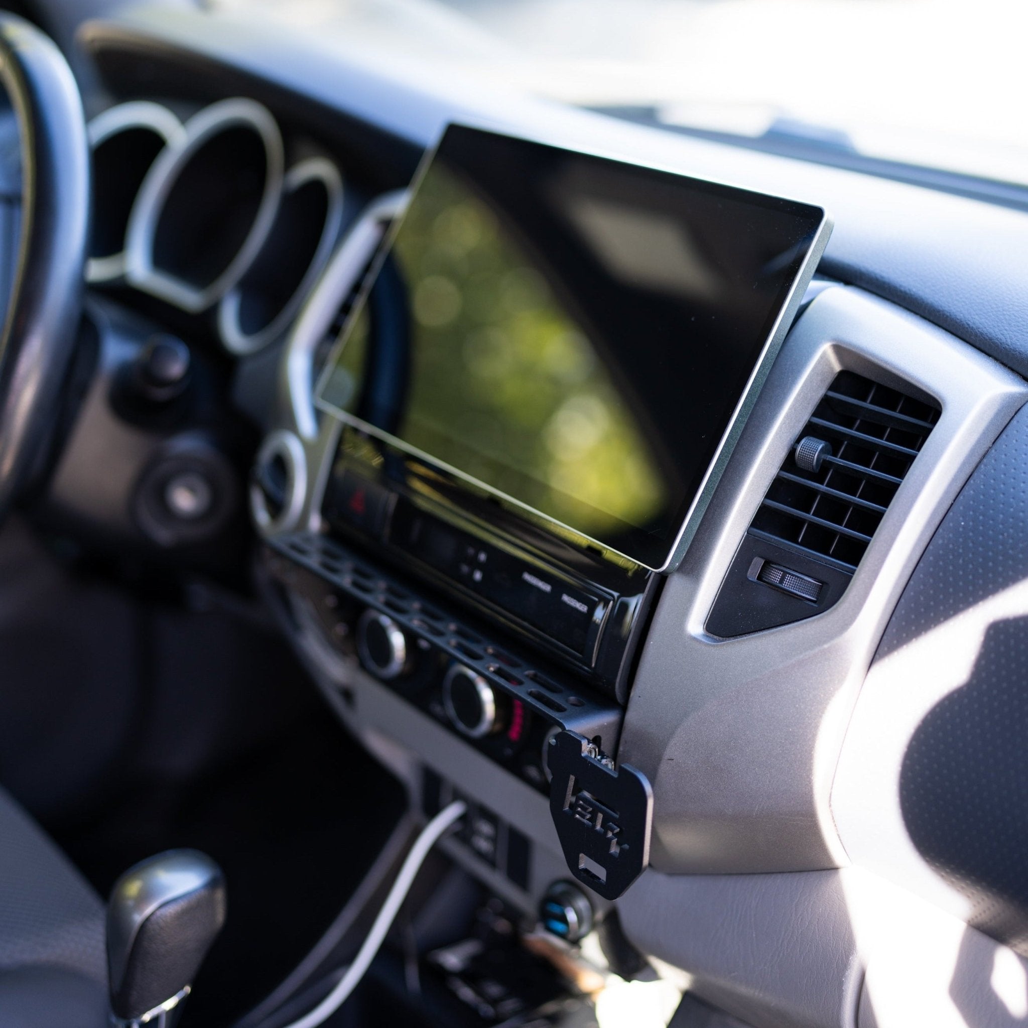 Center Console Dash Modular Accessory Mount (MAM) - For 2nd Gen Tacoma (05-15)