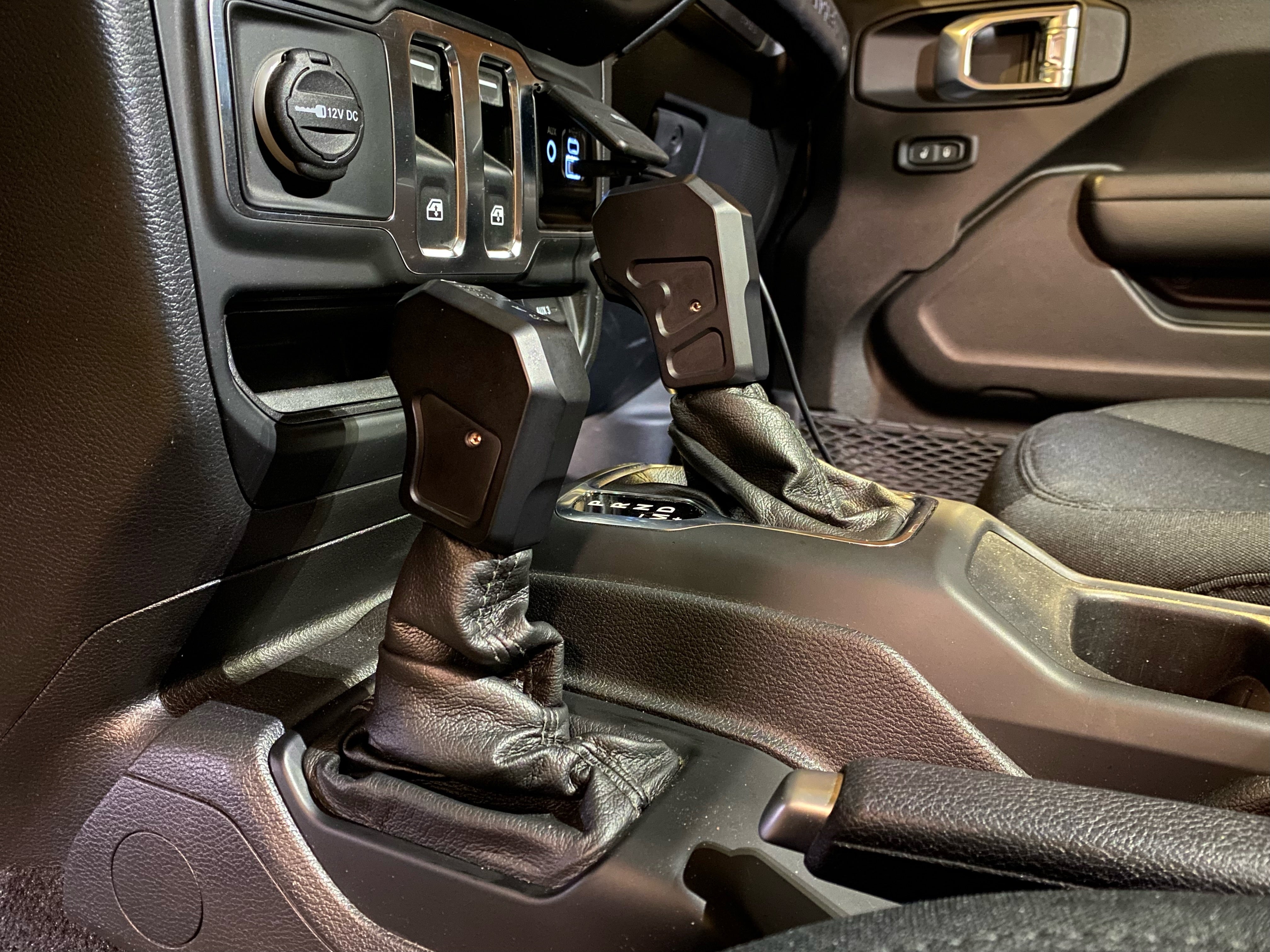 V3 Shift Knob - For Automatic Wrangler JL Set - Black