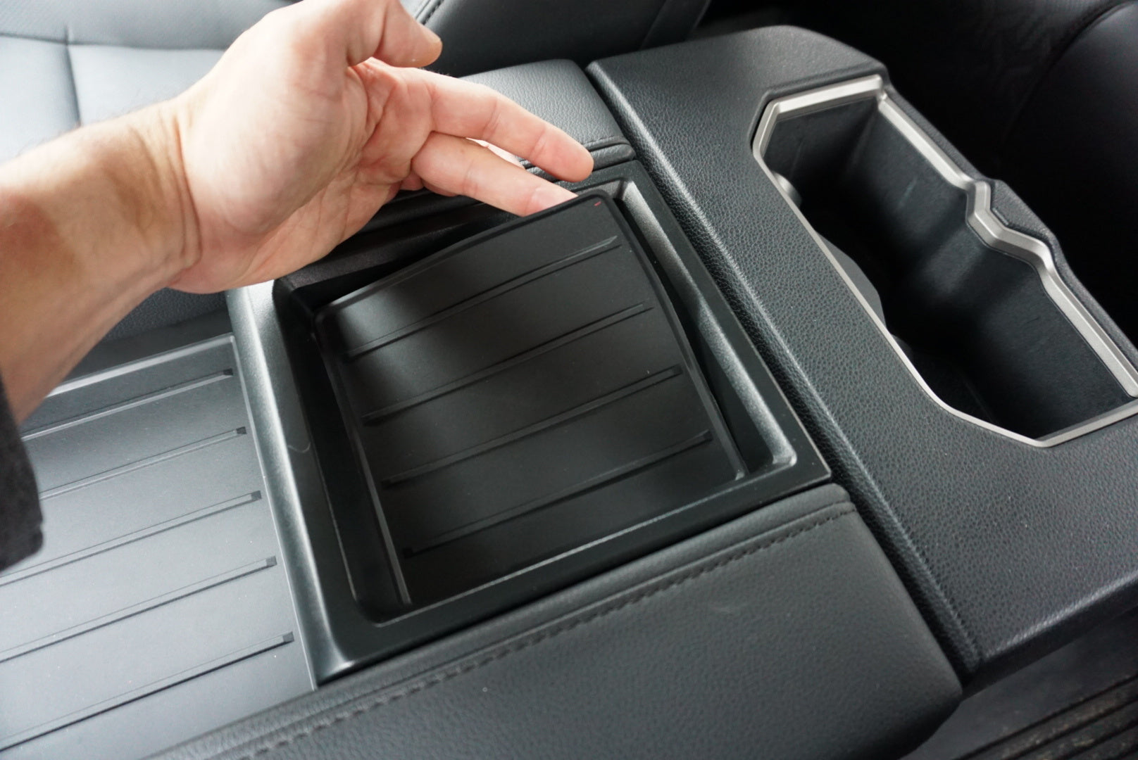 Center Console Tray Liner (For 2022+ Tundra) - 1PC BLACK