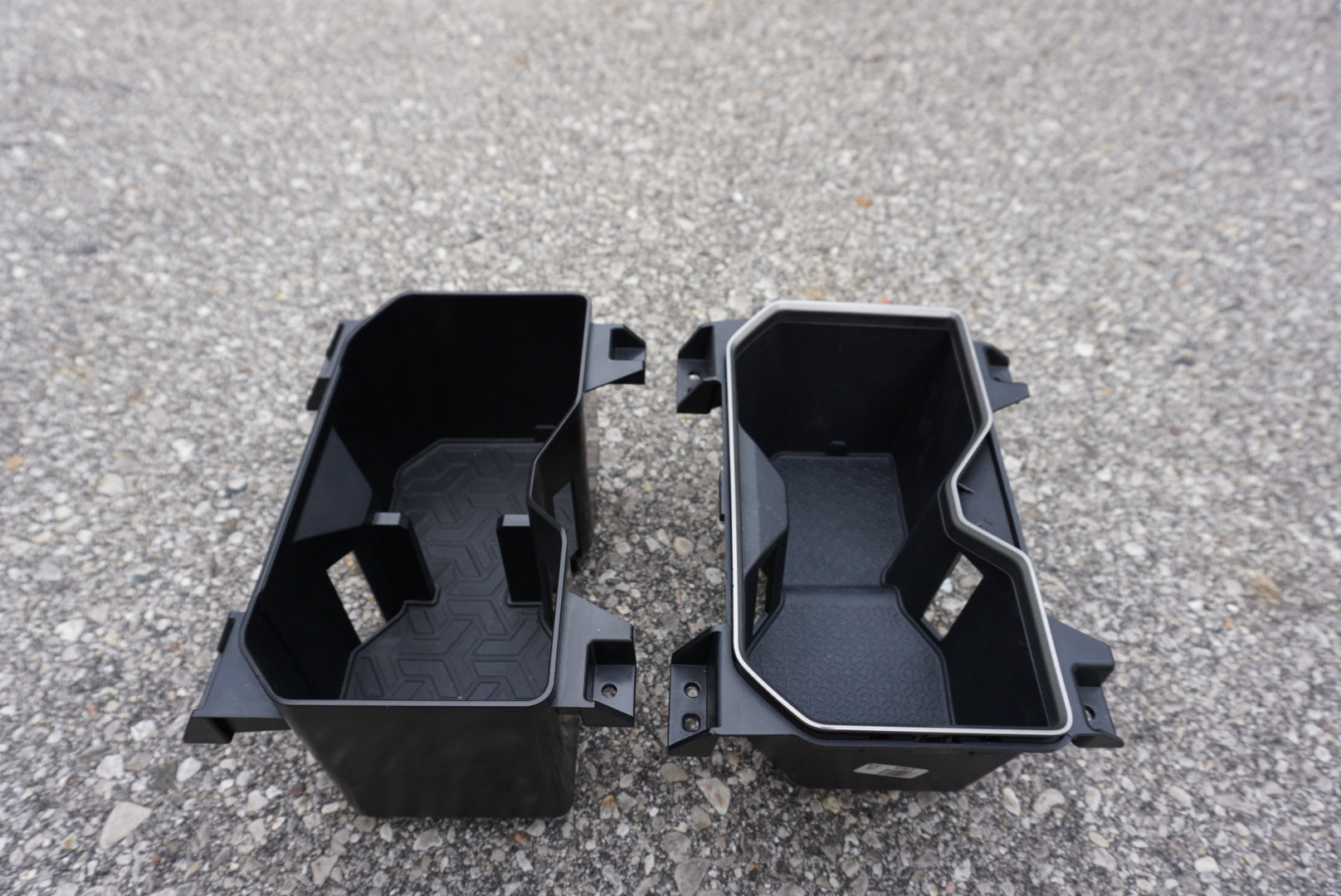 Oversize Cup Holder (For 2022+ Tundra) - LUNAR ROCK