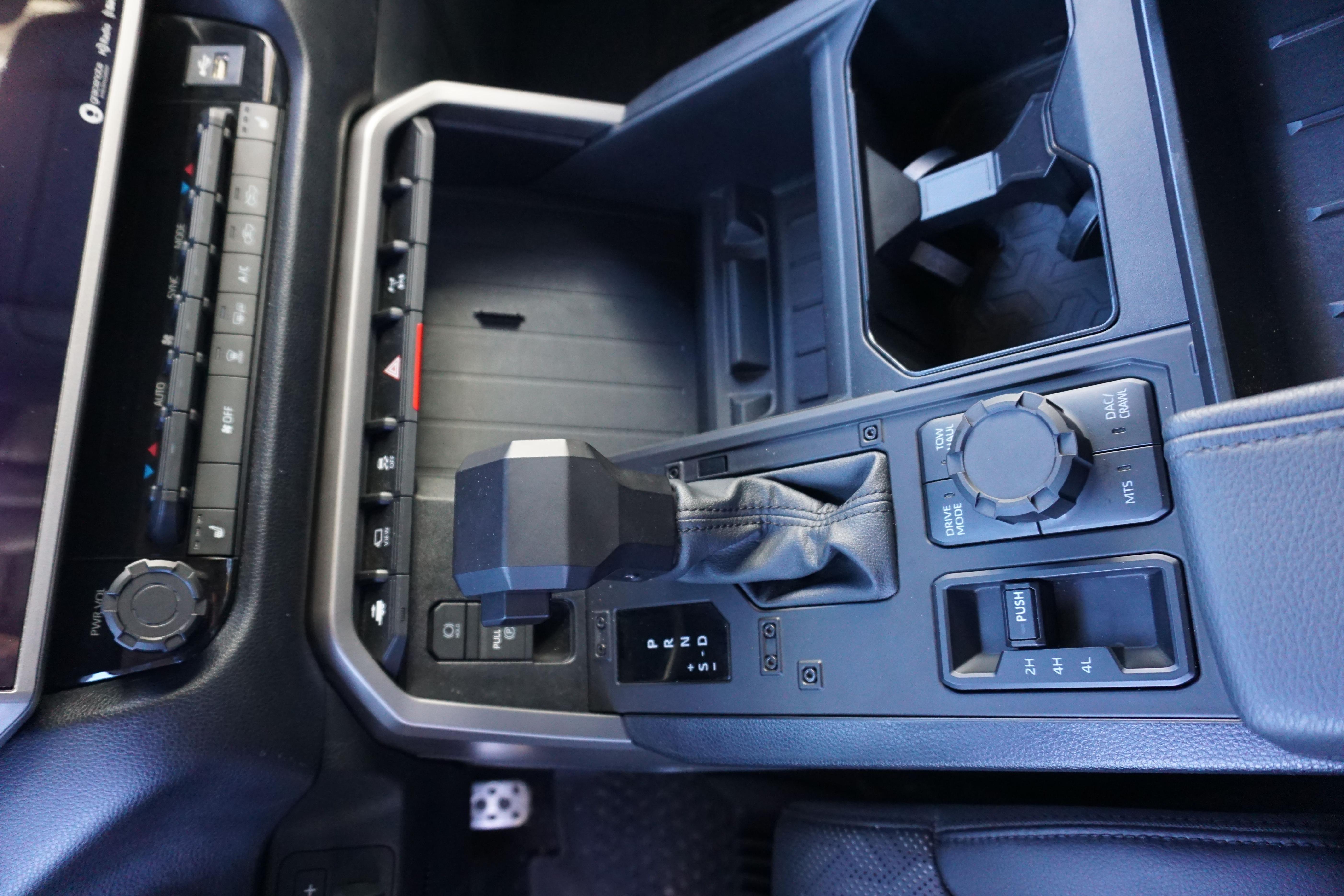 V2 Radio + Drive Mode Knob Set (For 2022+ Tundra) - BLACK