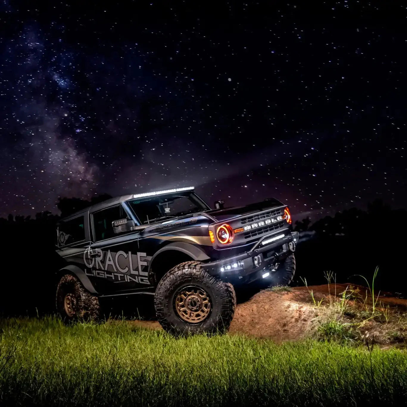 Integrated Roof LED Light Bar For Ford Bronco | ORACLE 18,000 Lumens 240W