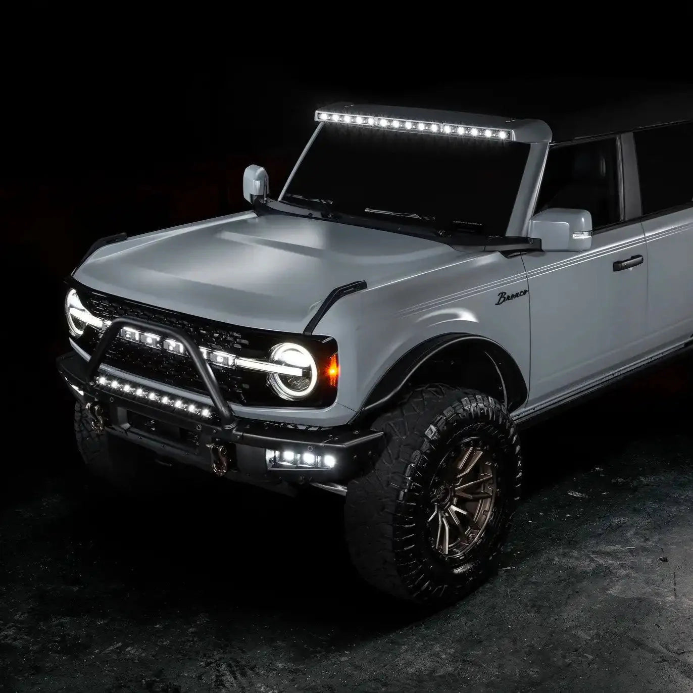 Integrated Roof LED Light Bar For Ford Bronco | ORACLE 18,000 Lumens 240W