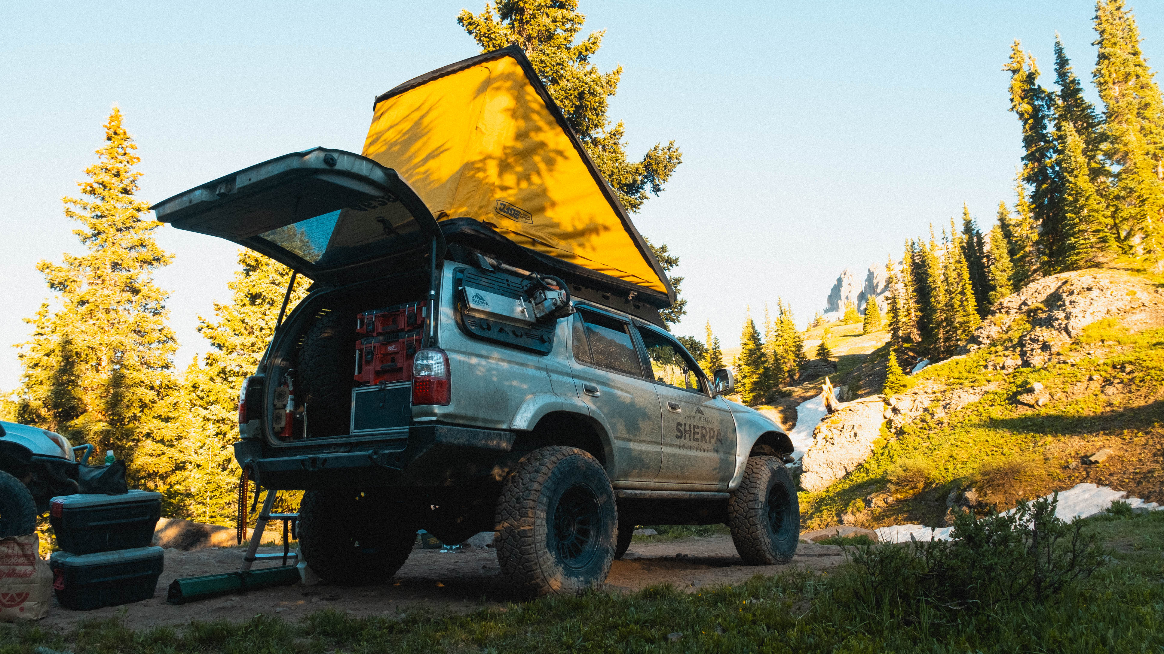 The Matterhorn Roof Rack (For 1996-2002 4Runner)