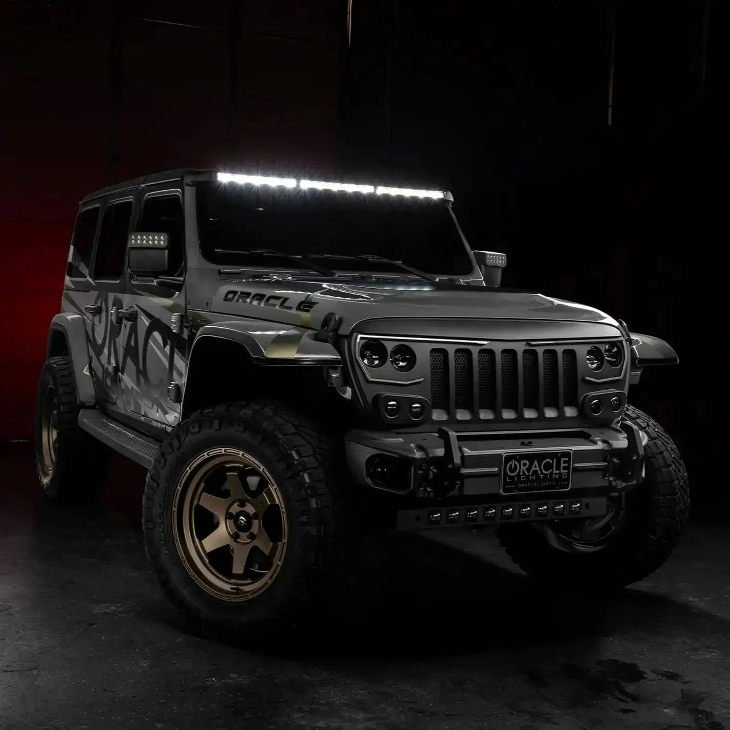 Integrated Roof LED Light Bar For Jeep JL/JT | ORACLE 18,000 Lumens 240W