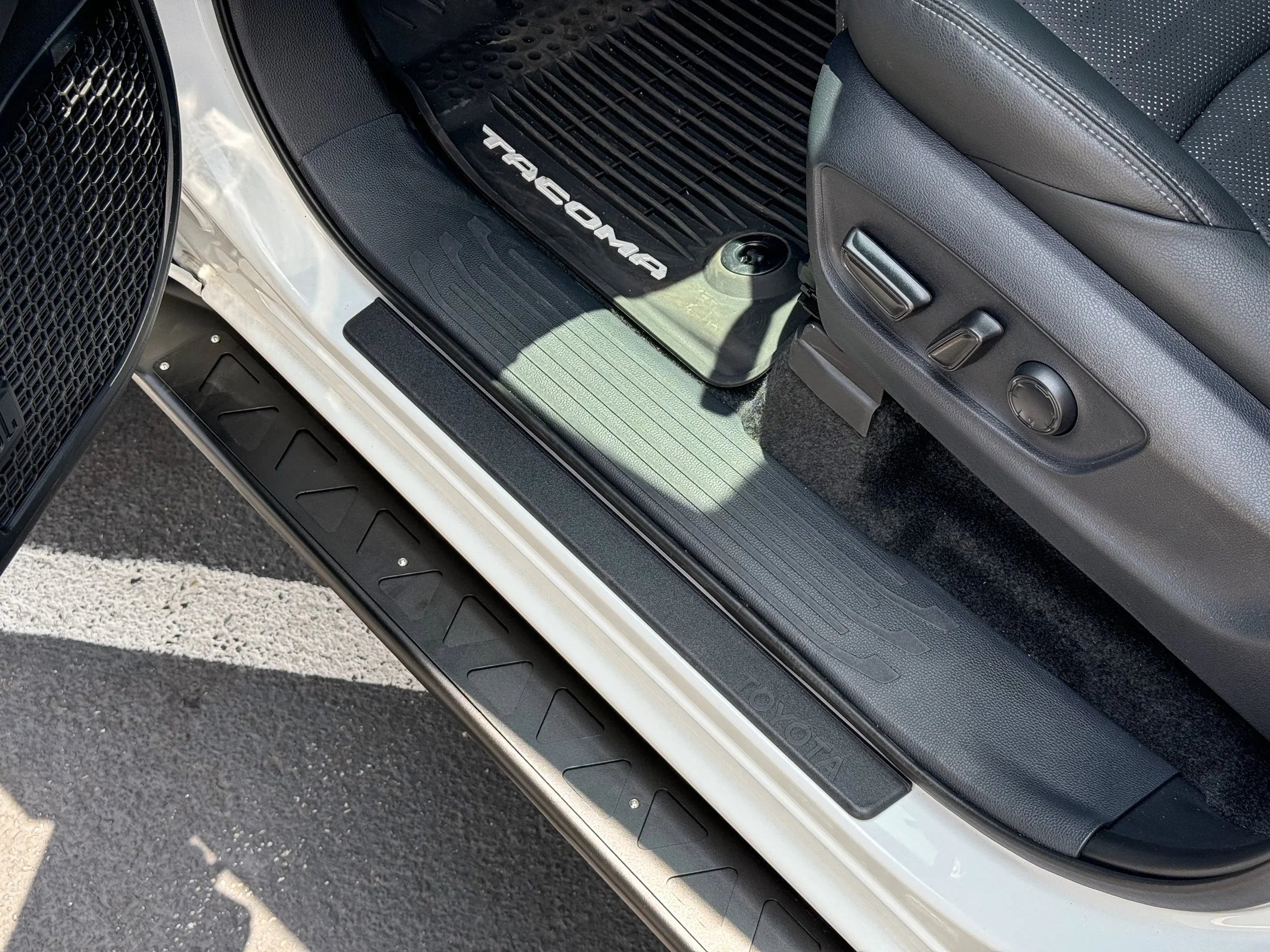NYTOP Rock Sliders For 2024-Current Toyota Tacoma