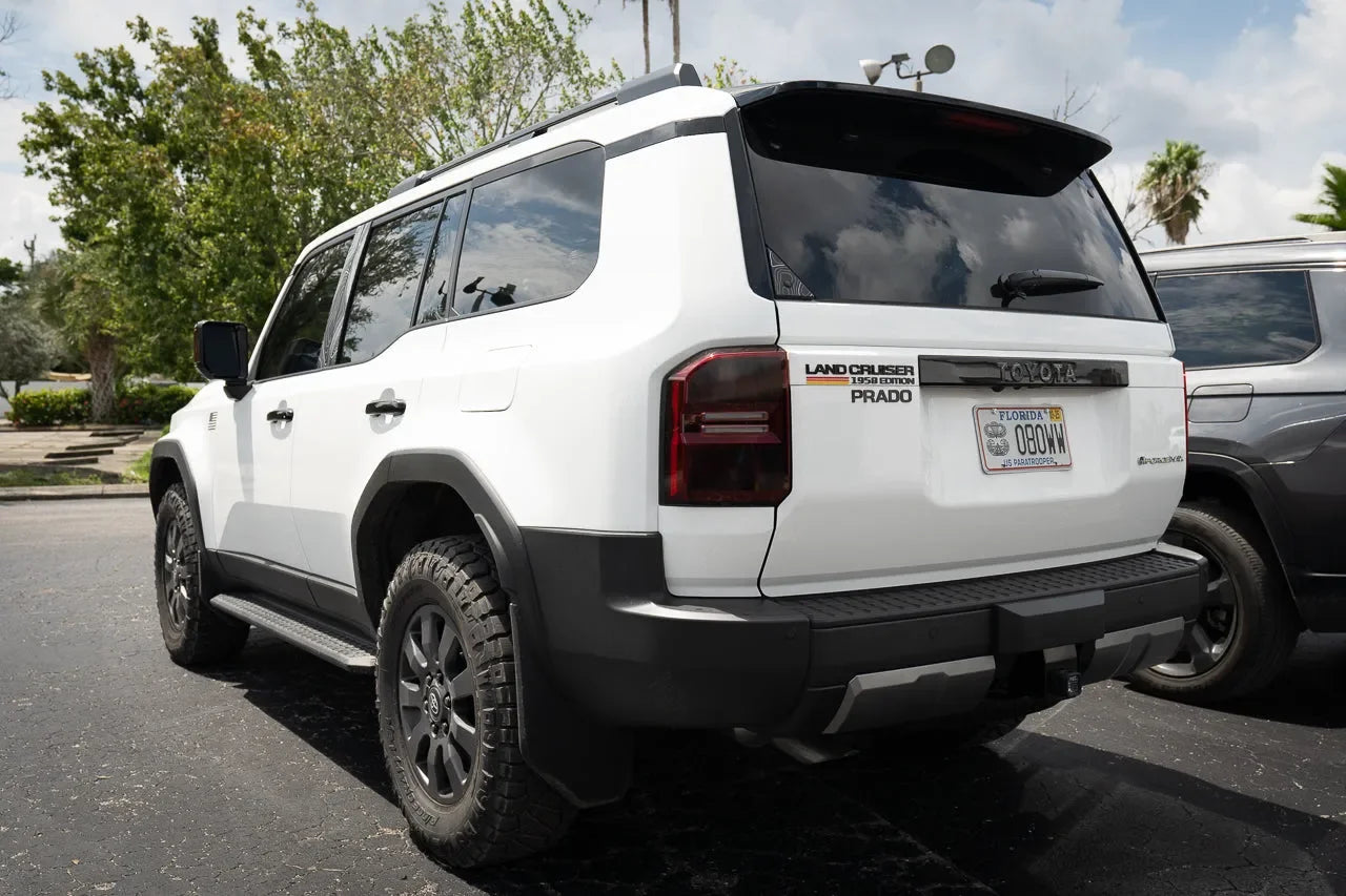 Tail Light Overlays For 2024+ Land Cruiser