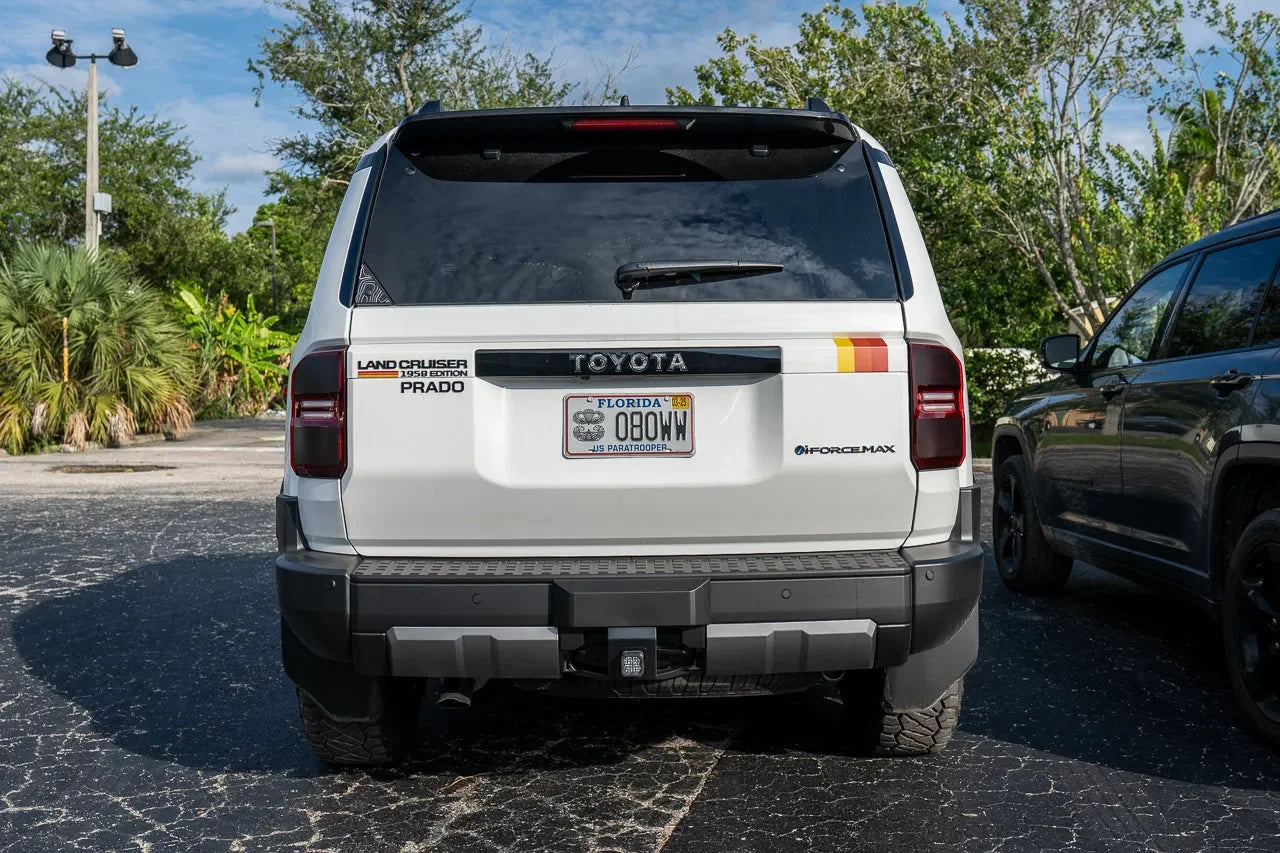 Tail Light Overlays For 2024+ Land Cruiser