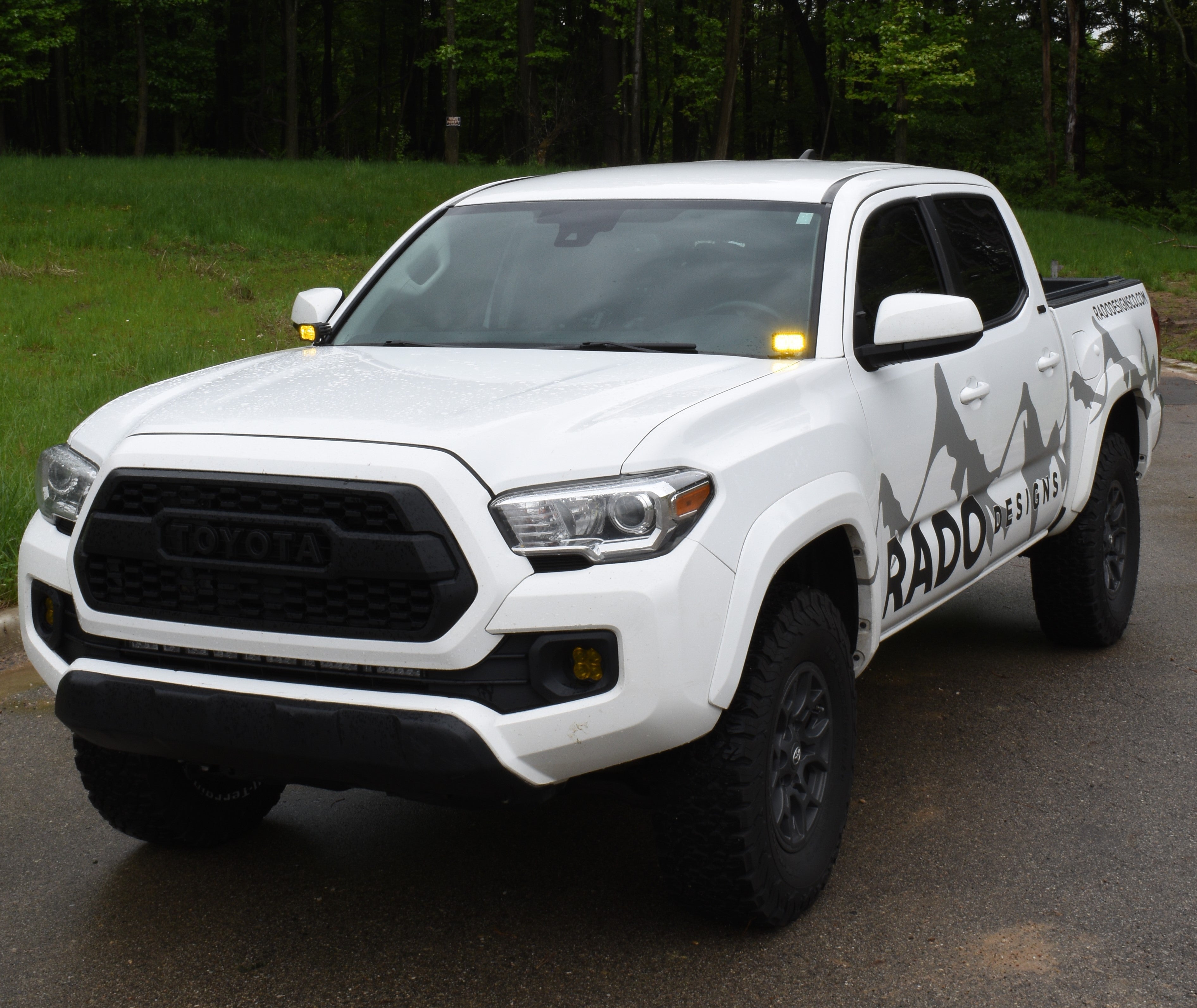 Ditch Light Brackets For 2016-2023 Toyota Tacoma