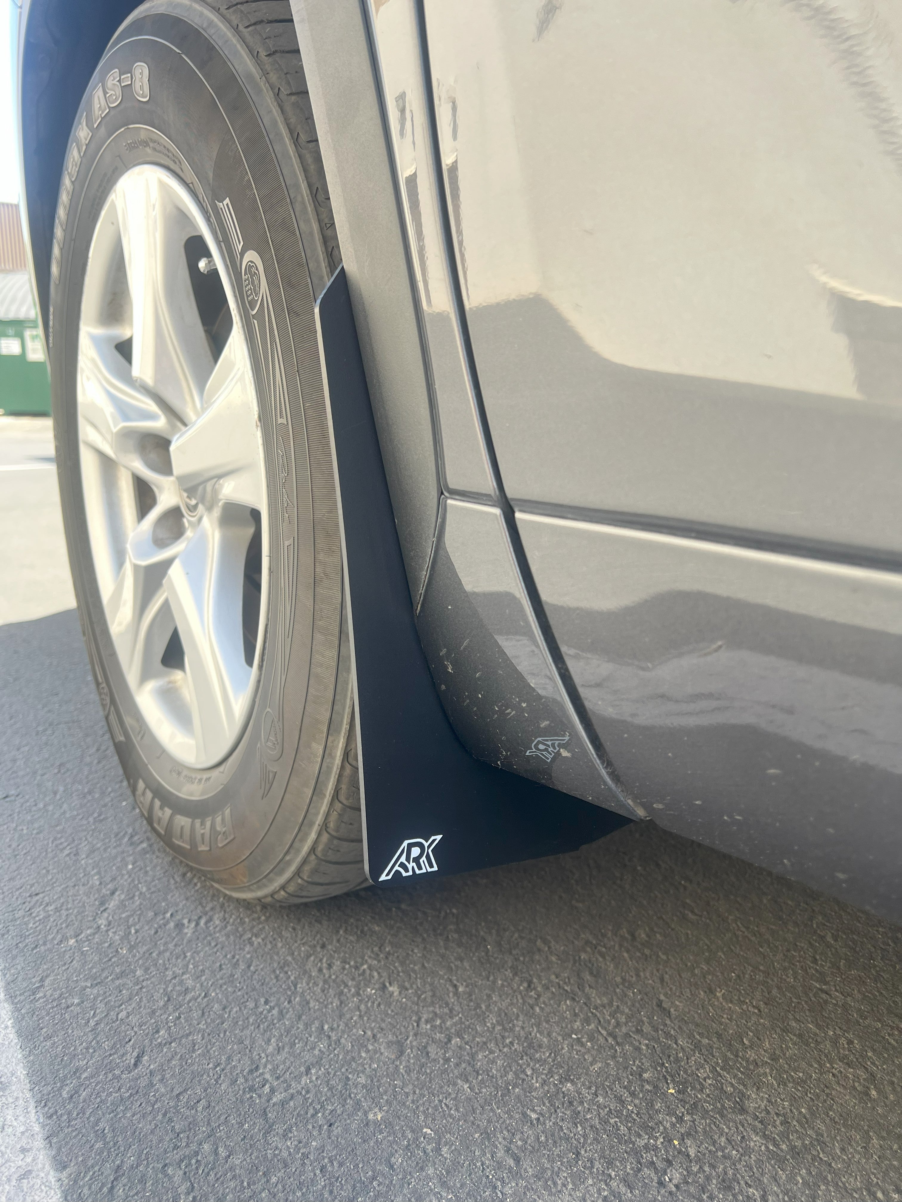 TriXPoly Mid Mudflaps For 2020+ Toyota Highlander