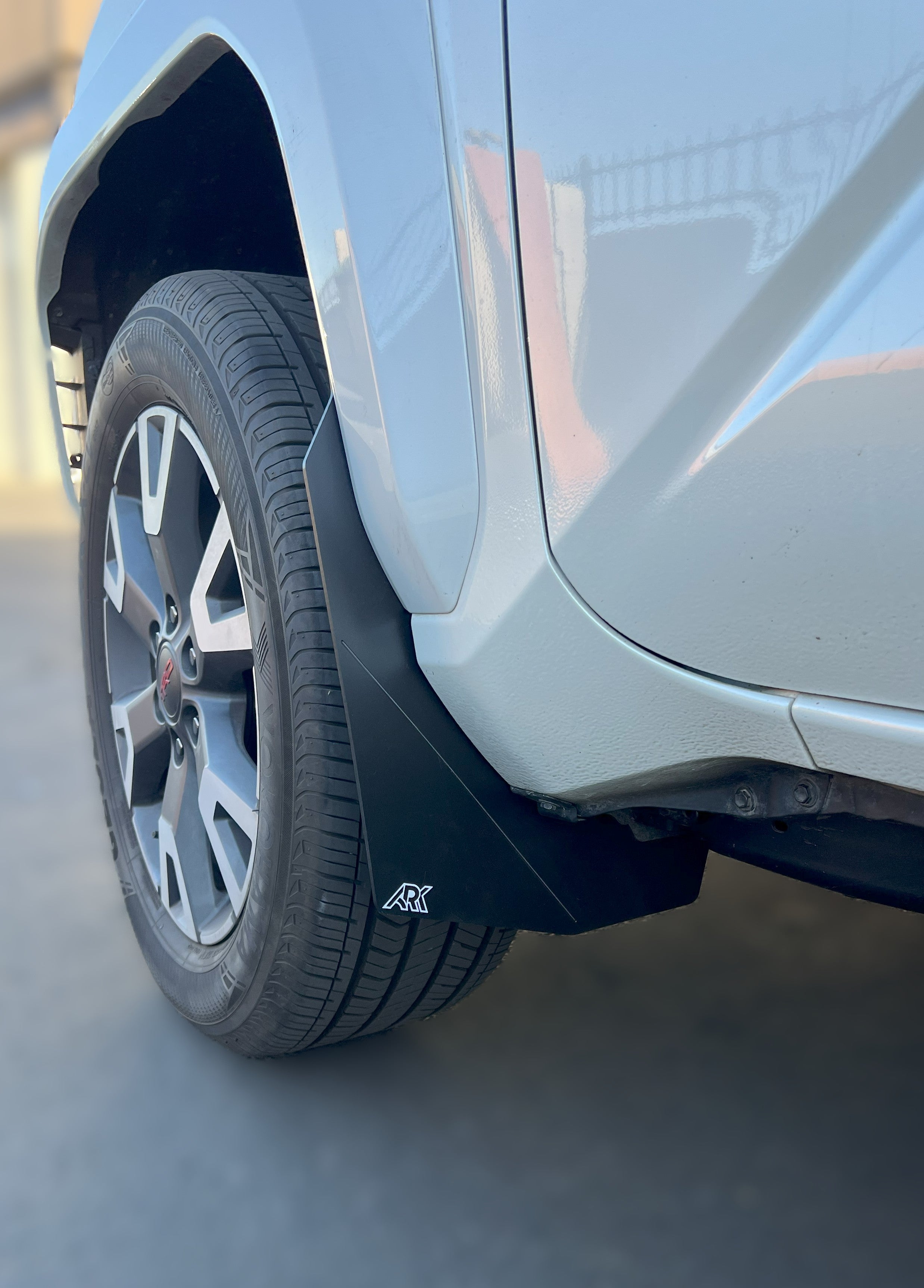 TriXpoly Mid-Mudflaps For 2025+ Toyota 4Runner