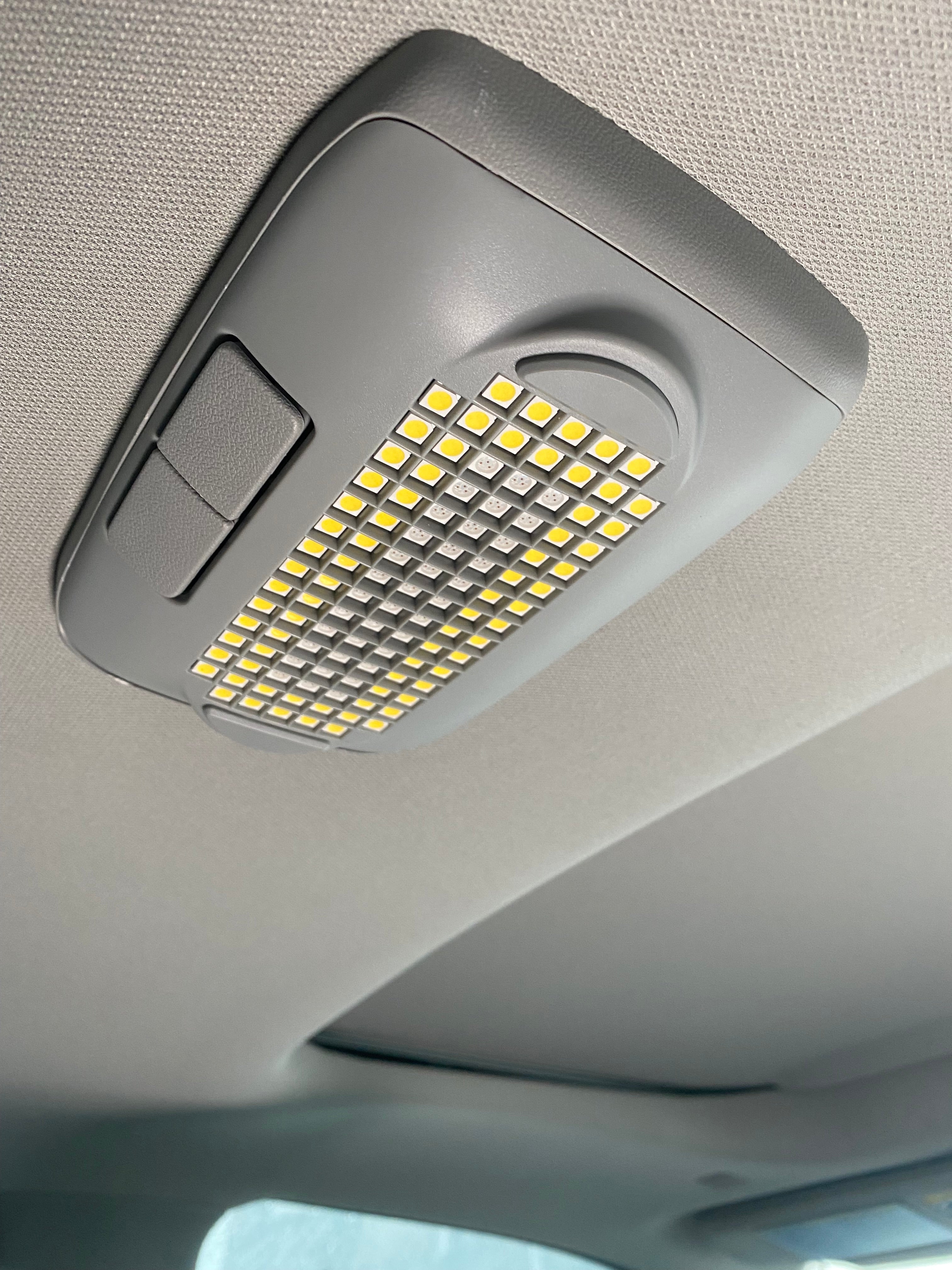 Ultimate Dome Light Dual Color - For 2014-Up Tundra