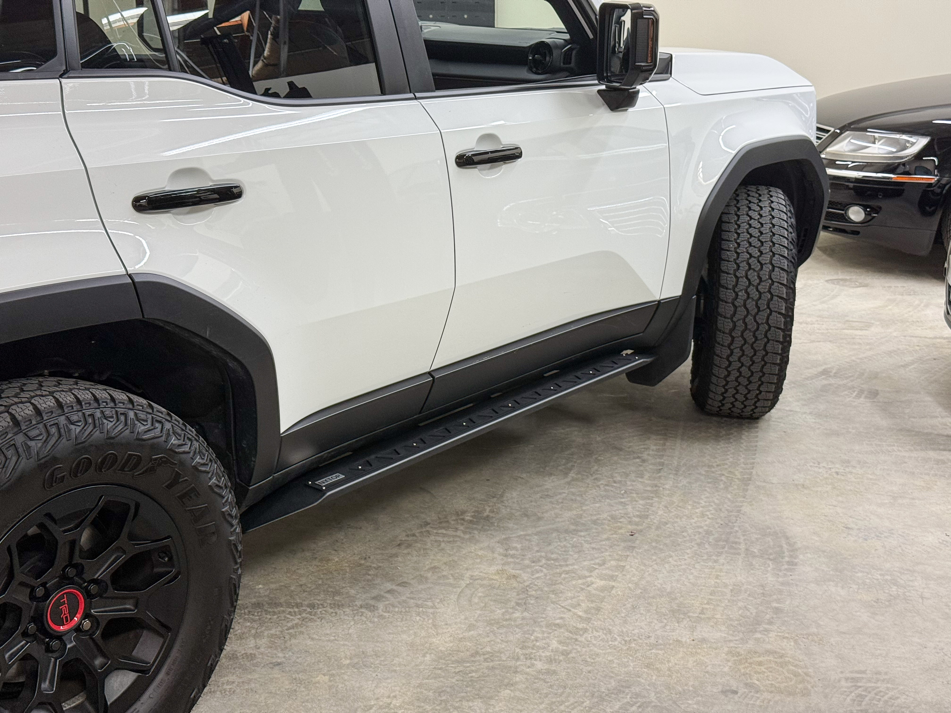 NYTOP Rock Sliders For 2024-Current Lexus GX550/Toyota Land Cruiser