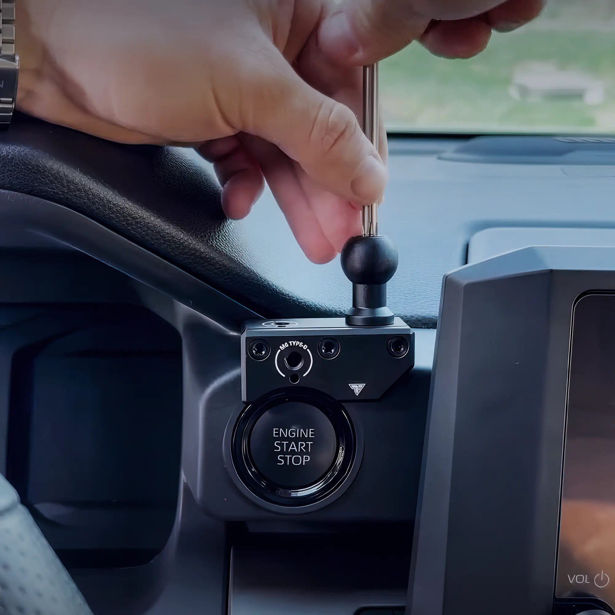 Phone Mount For 2024-2026 Toyota Tacoma (8" Screen ONLY) & 2025-2026 4Runner LINK™ Dash Clip with MagSafe Phone Holder