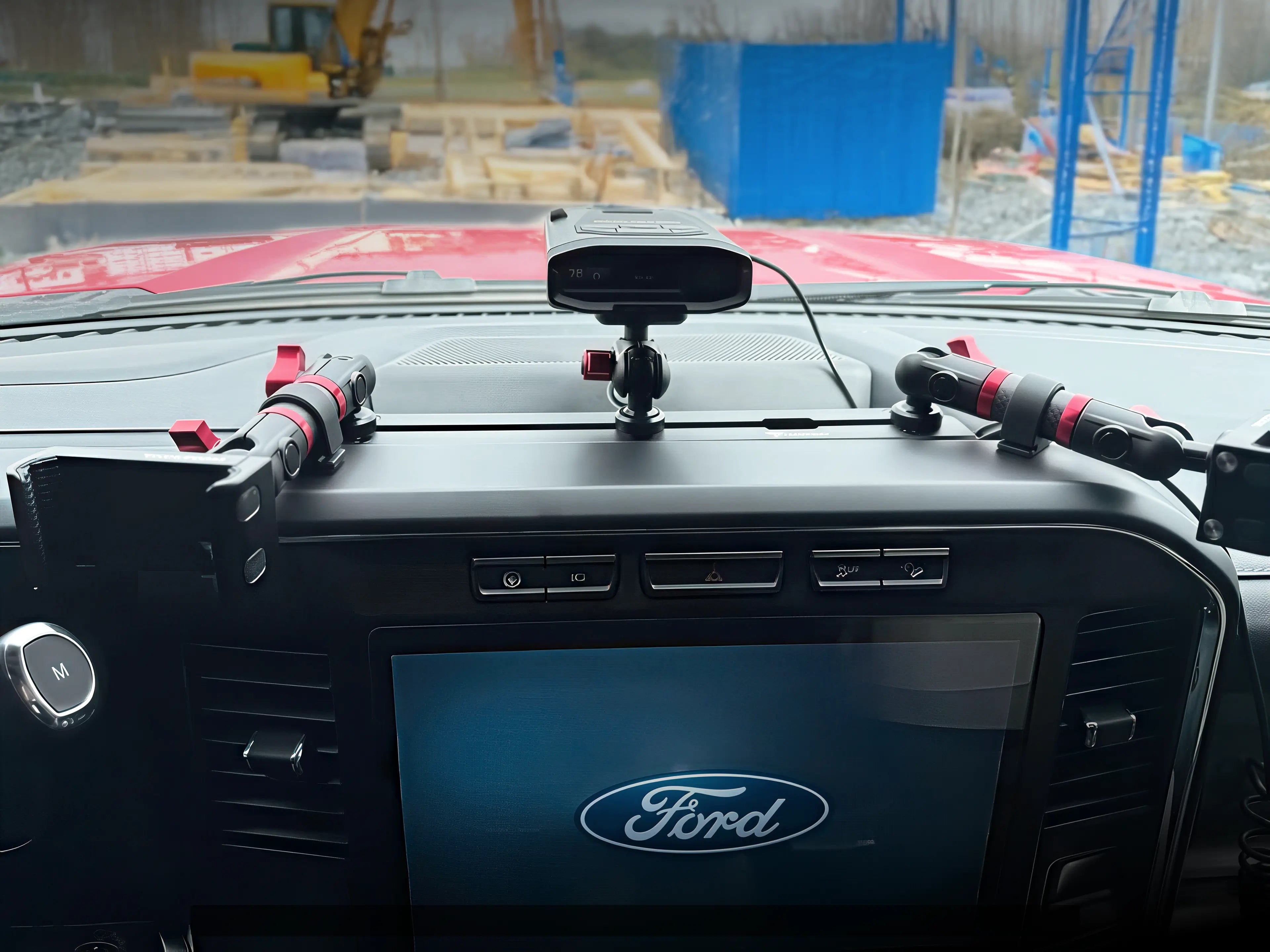Build Your Own 2023-2026 Ford Super Duty (F-250 Through F-600) Tackform Slim Track Dash Bracket