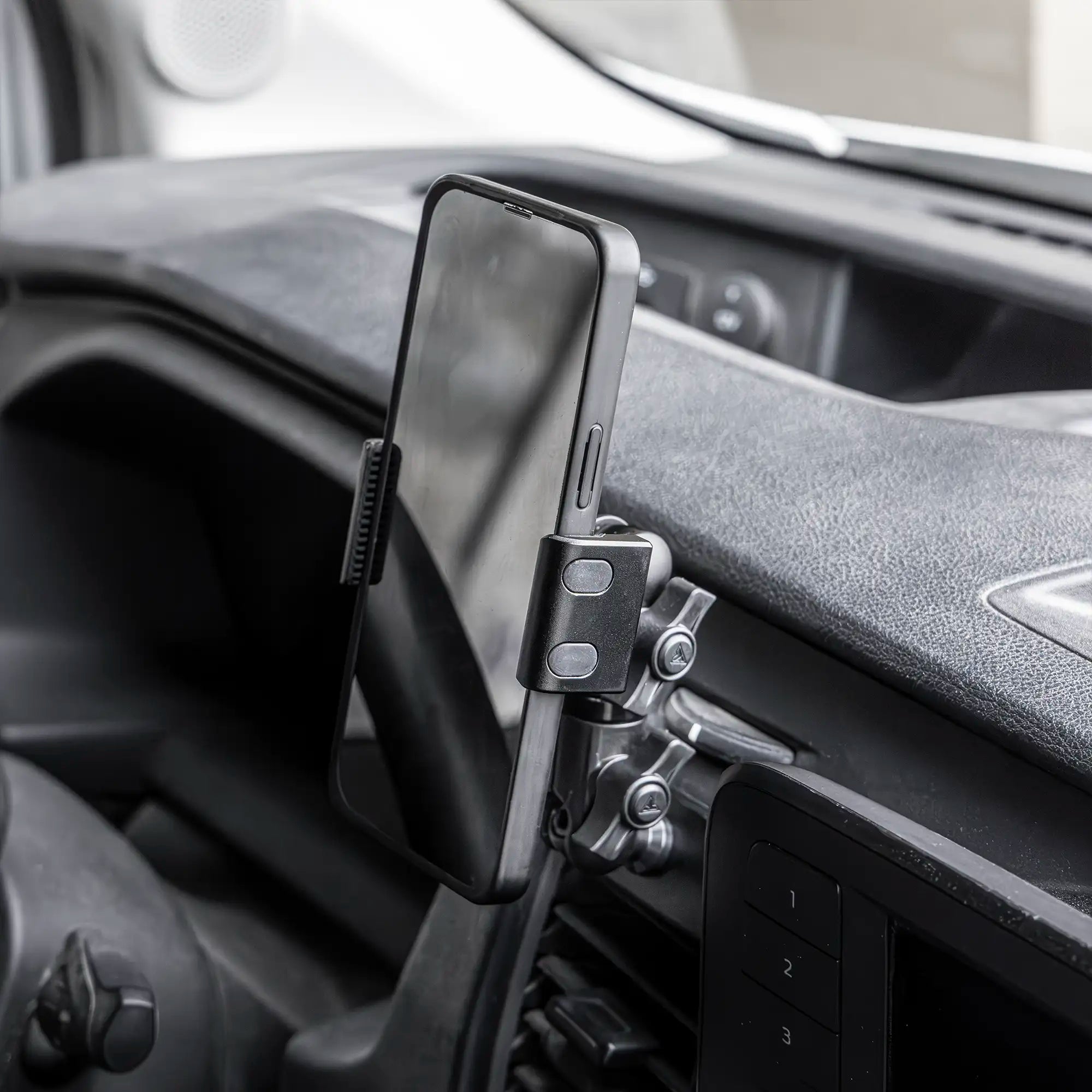 2020-2026 Ford Transit LINK™ Vent Mount Bracket With Qi2.2/MagSafe Charging and Cooling Phone Holder | 3.5" Arm | (Not Compatible With Transit Connect)