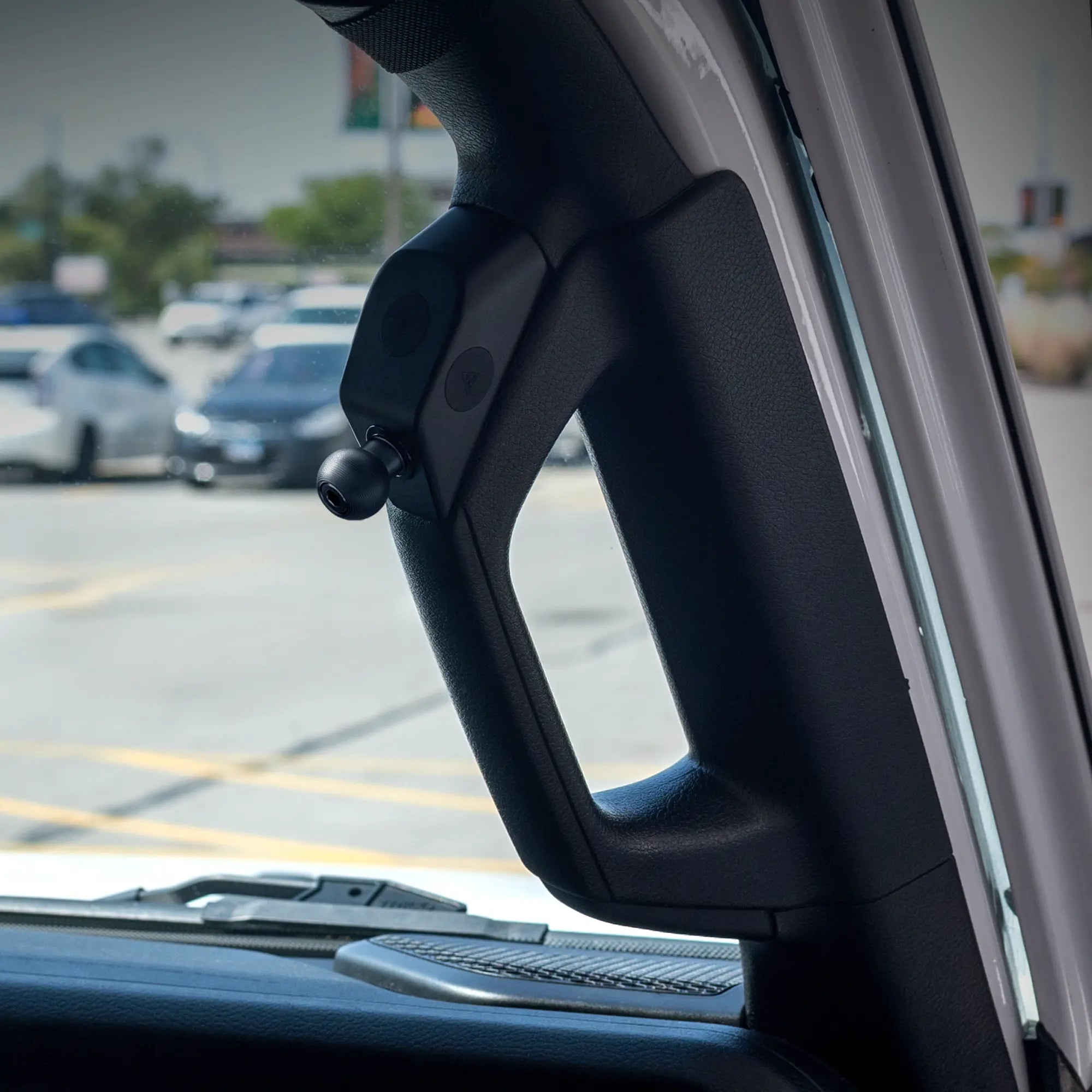 2018-2023 Jeep JL, Gladiator, and 4xe LINK™ Grab Handle Mount With Qi2/MagSafe Charging & Cooling Phone Holder | 3.5" Arm