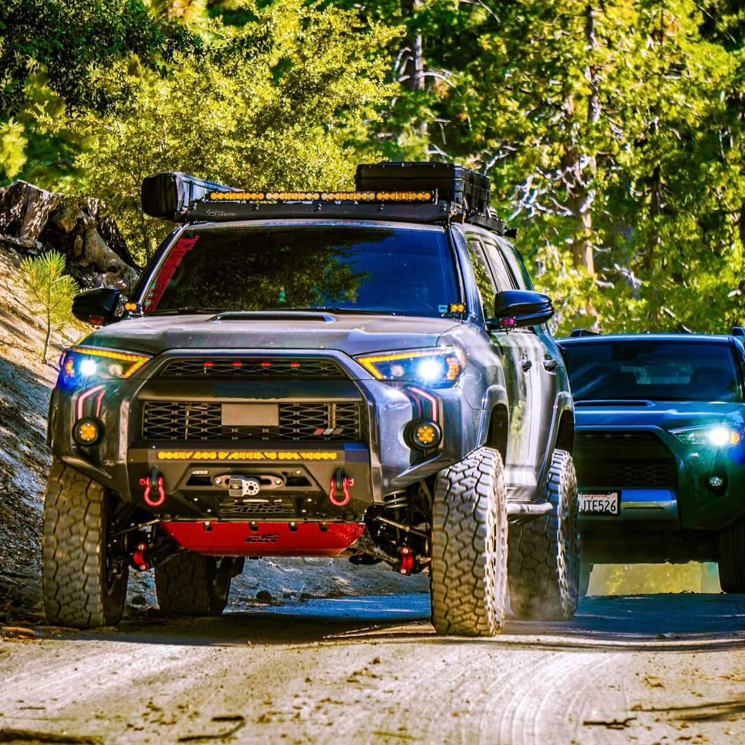 LED DRL Fang Light Bezel Kit For 4Runner 14-24