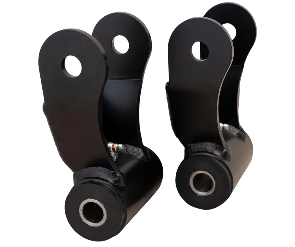 Black metal suspension shackles with vulcanized bushings for Ford F-250/F-350 leaf spring upgrade