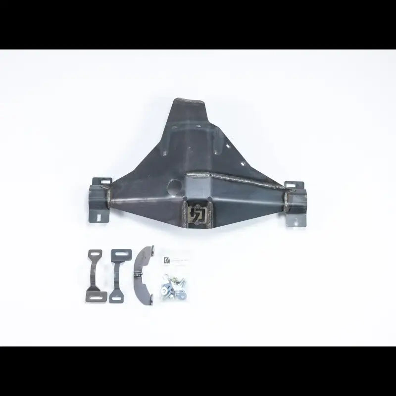 4Runner diff skid plate for 5th Gen 2010+ models with included hardware, showcasing bolt-on installation and KDSS/Non-KDSS compatibility.