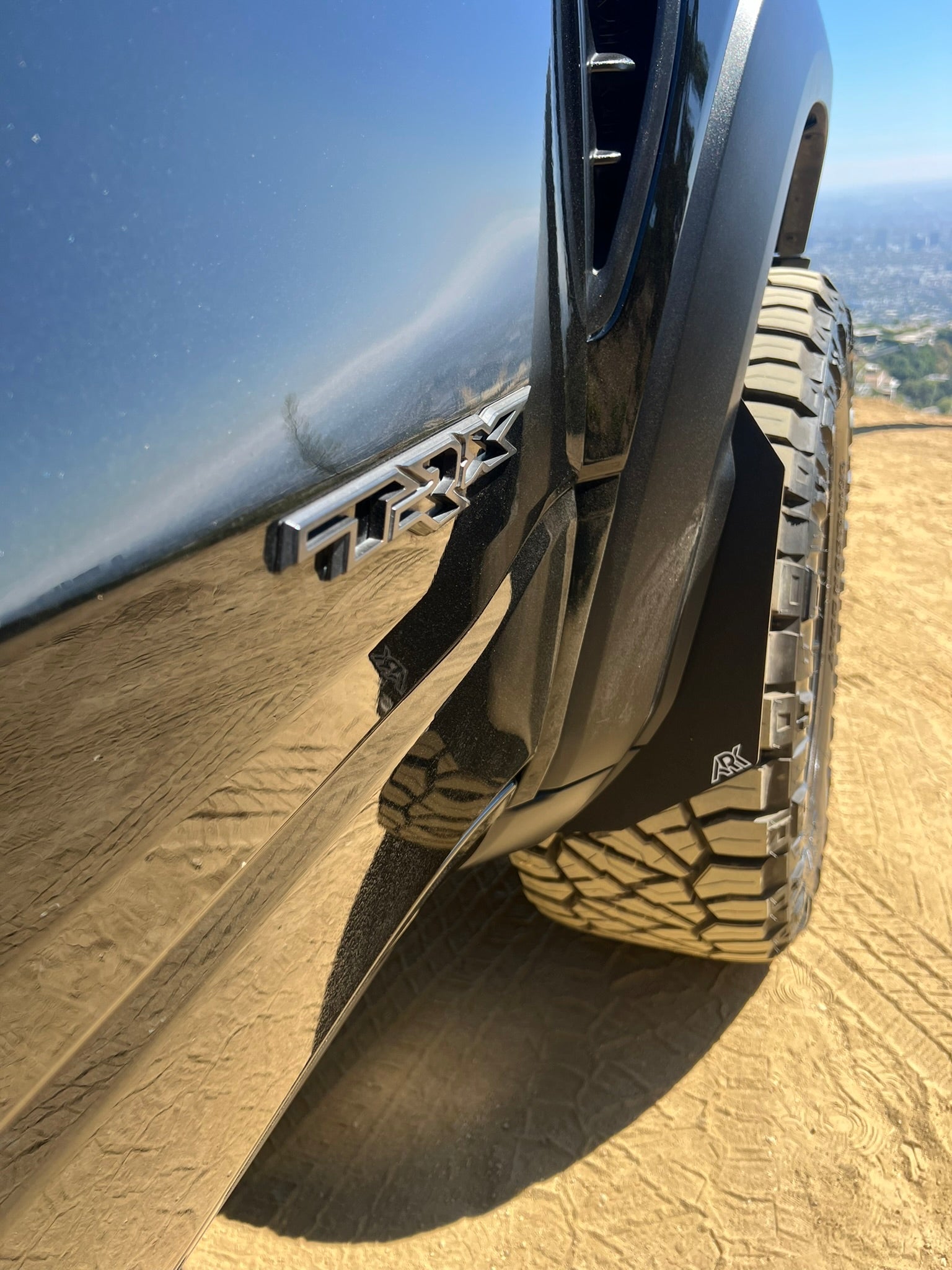 Micro Flares For 2025+ Dodge RAM RHO