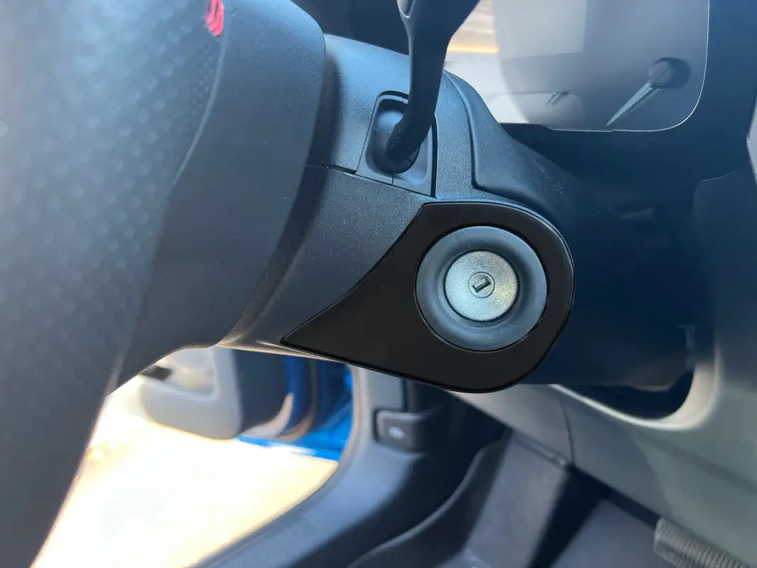 Key ring accent overlay showing car’s ignition switch for Ford Maverick 2022-2024