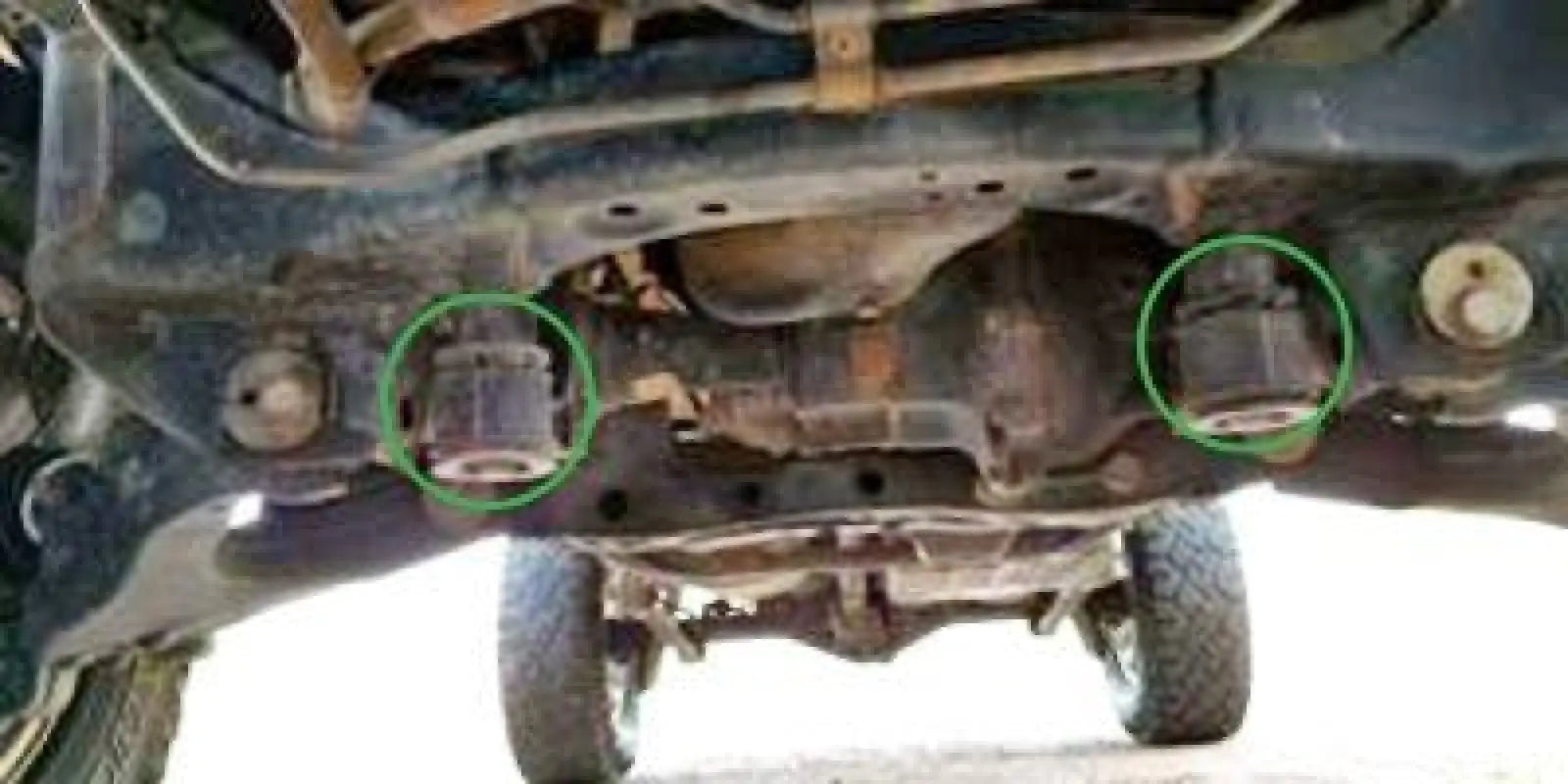 1. Toyota Replacement Front Differential Bushings for 96-02 3rd gen 4runner, 96-04 1st Gen Tacoma - DBBUS1 - Sibi Built