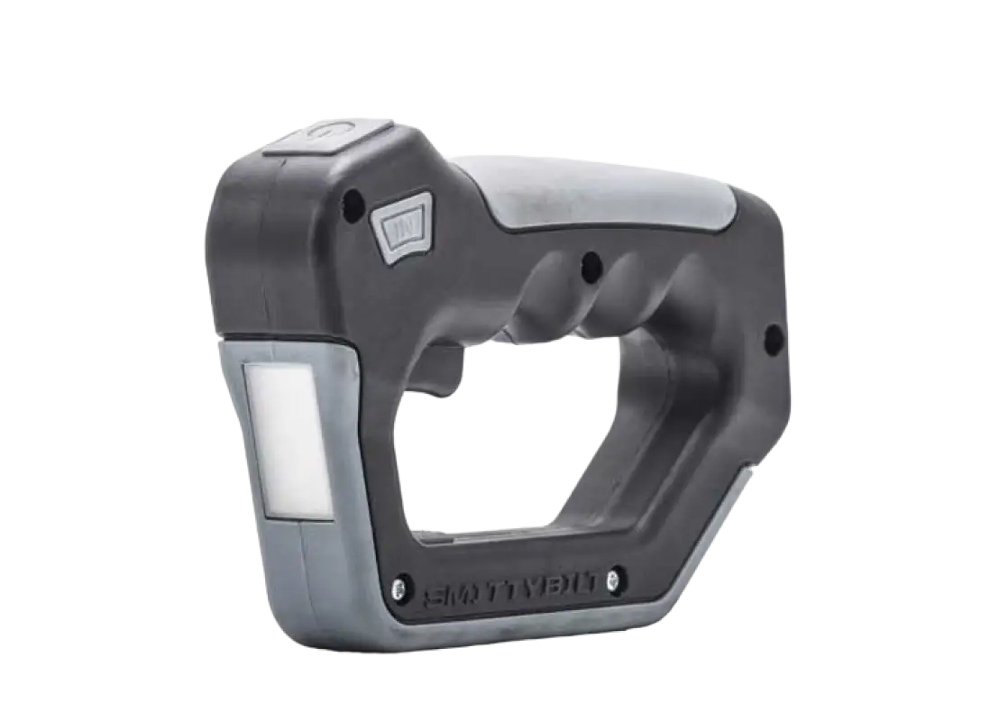 Wireless remote control for Smittybilt X2O GEN3 winch, featuring ergonomic grip and integrated flashlight.