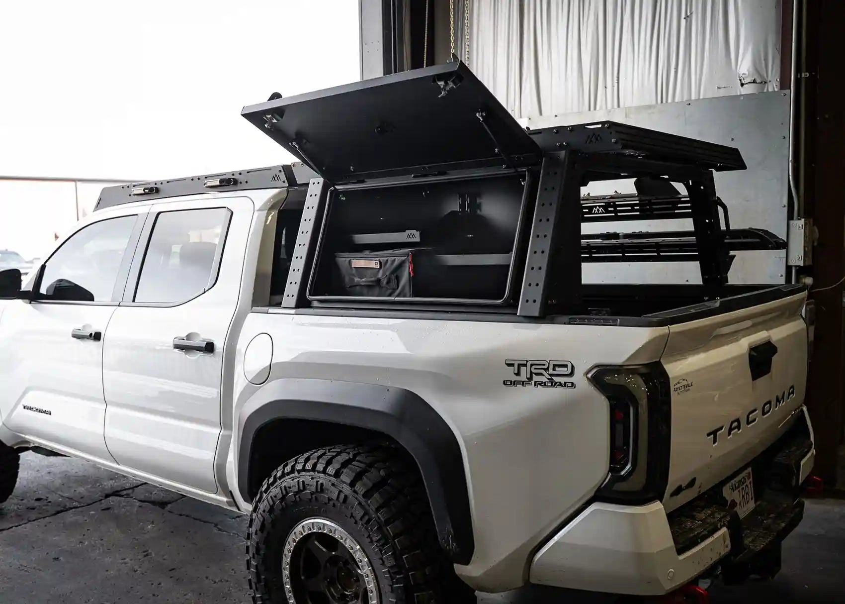 Overland Bed Rack Storage Box For Toyota Tacoma