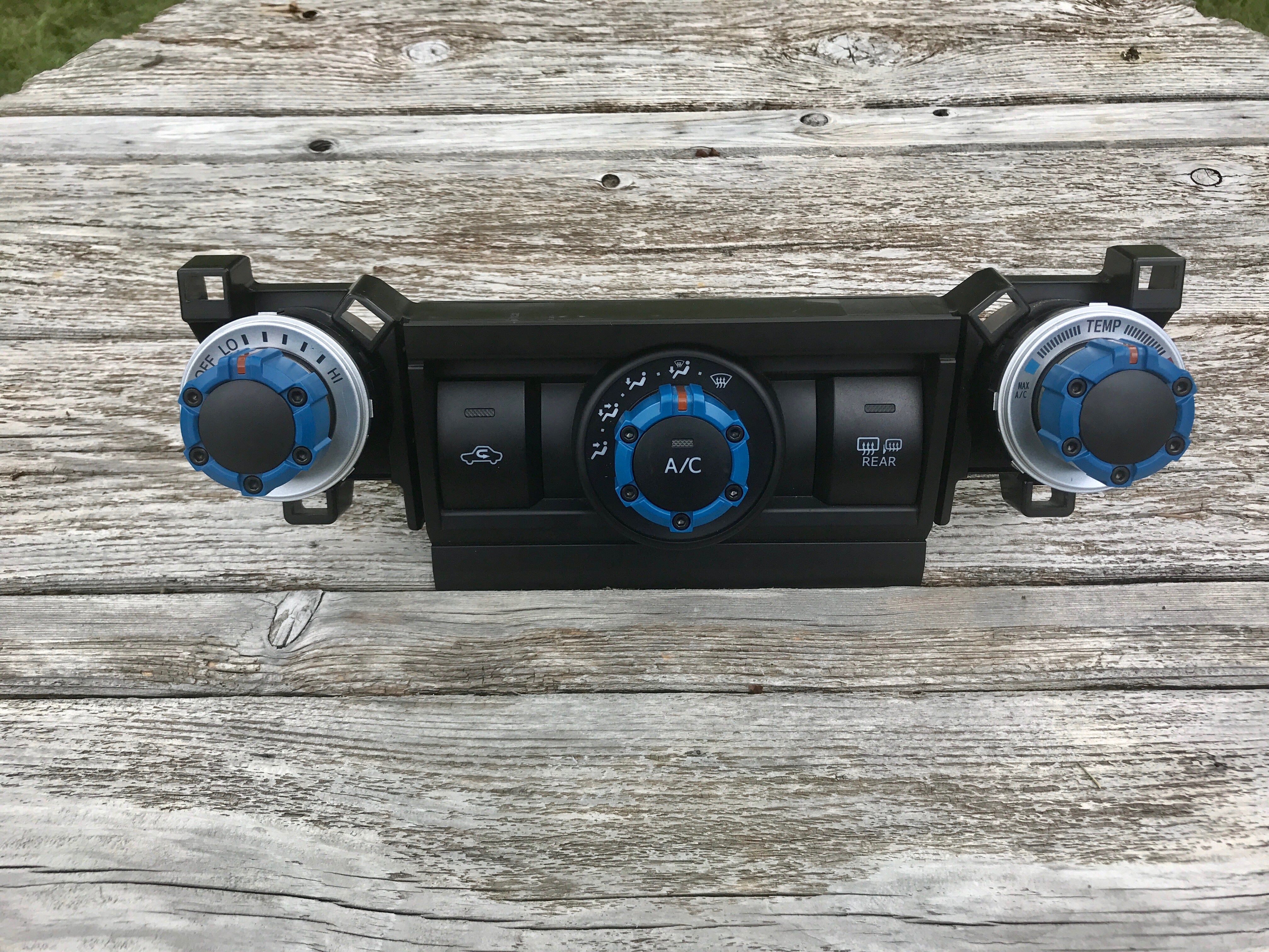 Climate Knobs (For 5th Gen 4Runner) - VOODOO BLUE