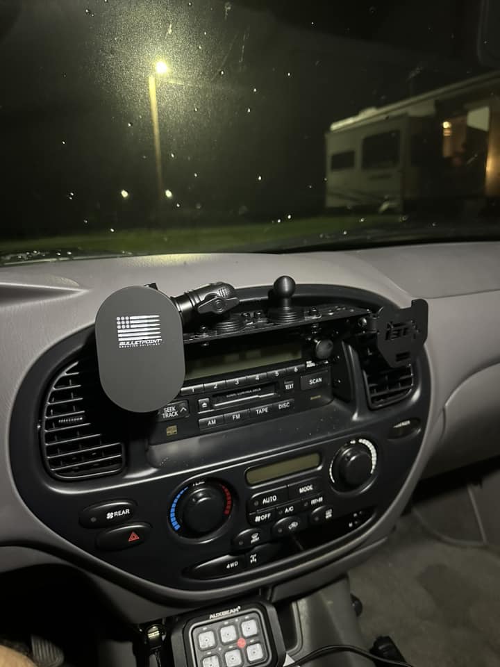 Center Console Dash Modular Accessory Mount (MAM) - For 1st Gen Tundra (00-06)
