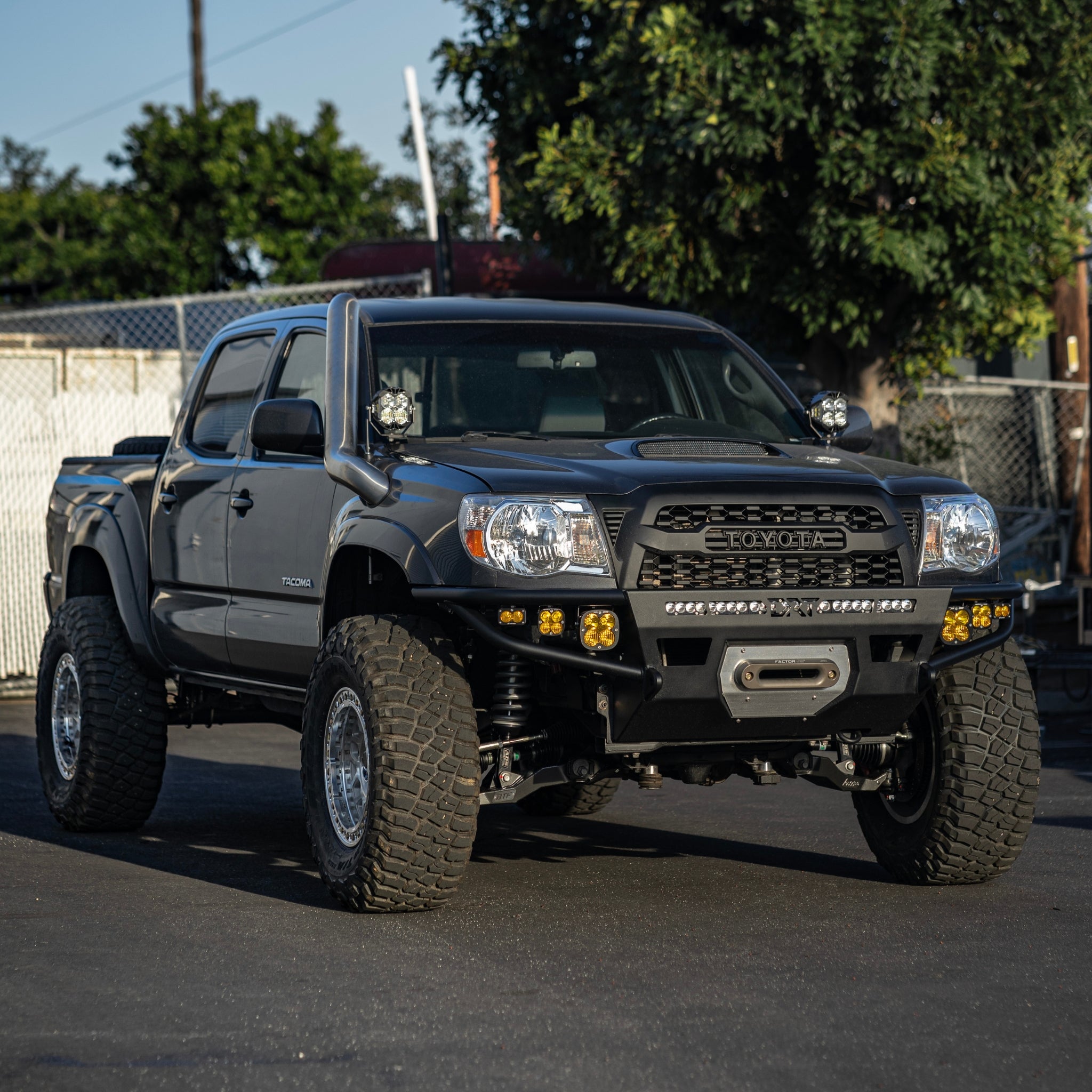 Hybrid Front Bumper For Toyota Tacoma 2nd Gen / 2005-2011