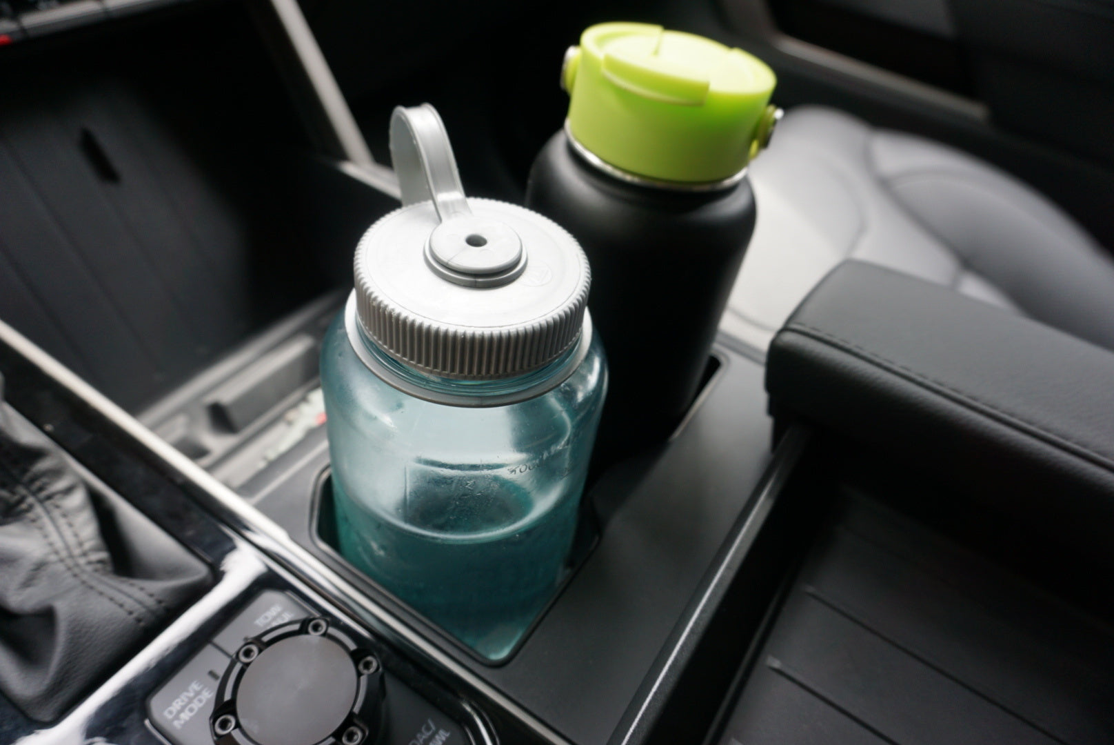 Oversize Cup Holder (For 2022+ Tundra) - LUNAR ROCK