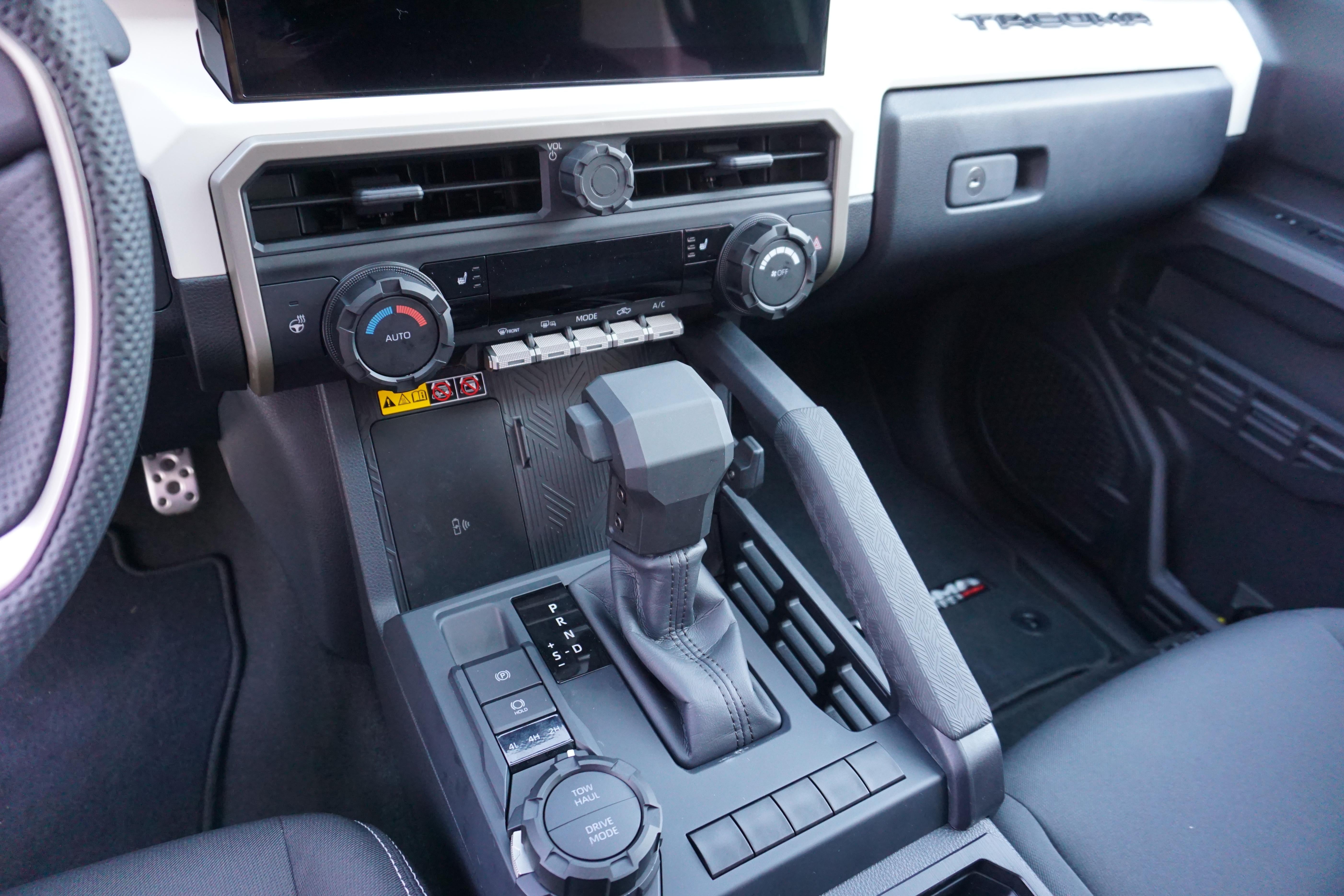 V2 Radio Knob + Drive Mode Knob + Climate Knobs (For 2024+ Tacoma / 2025+ 4Runner) - BLACK