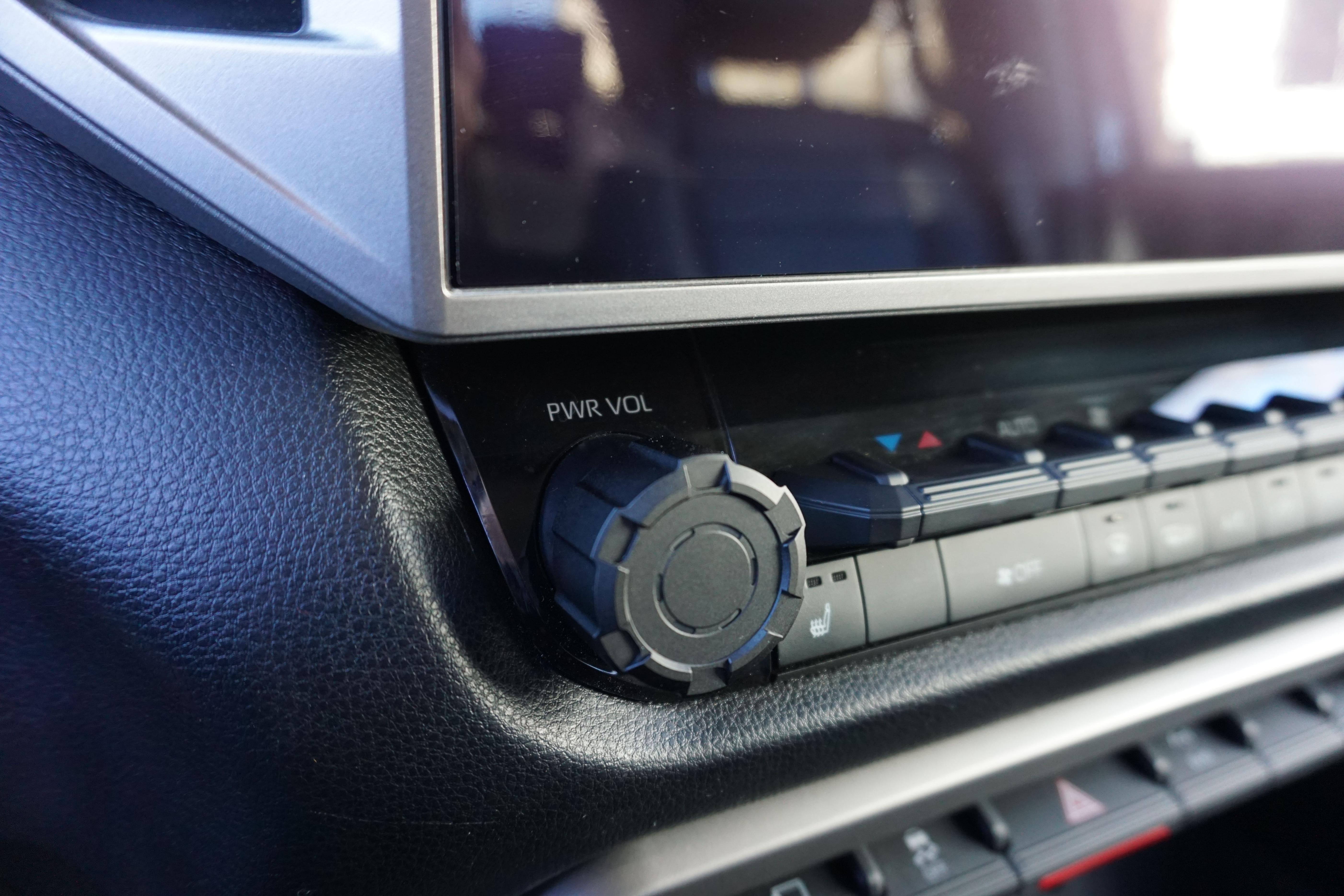 V2 Radio + Drive Mode Knob Set (For 2022+ Tundra) - BLACK