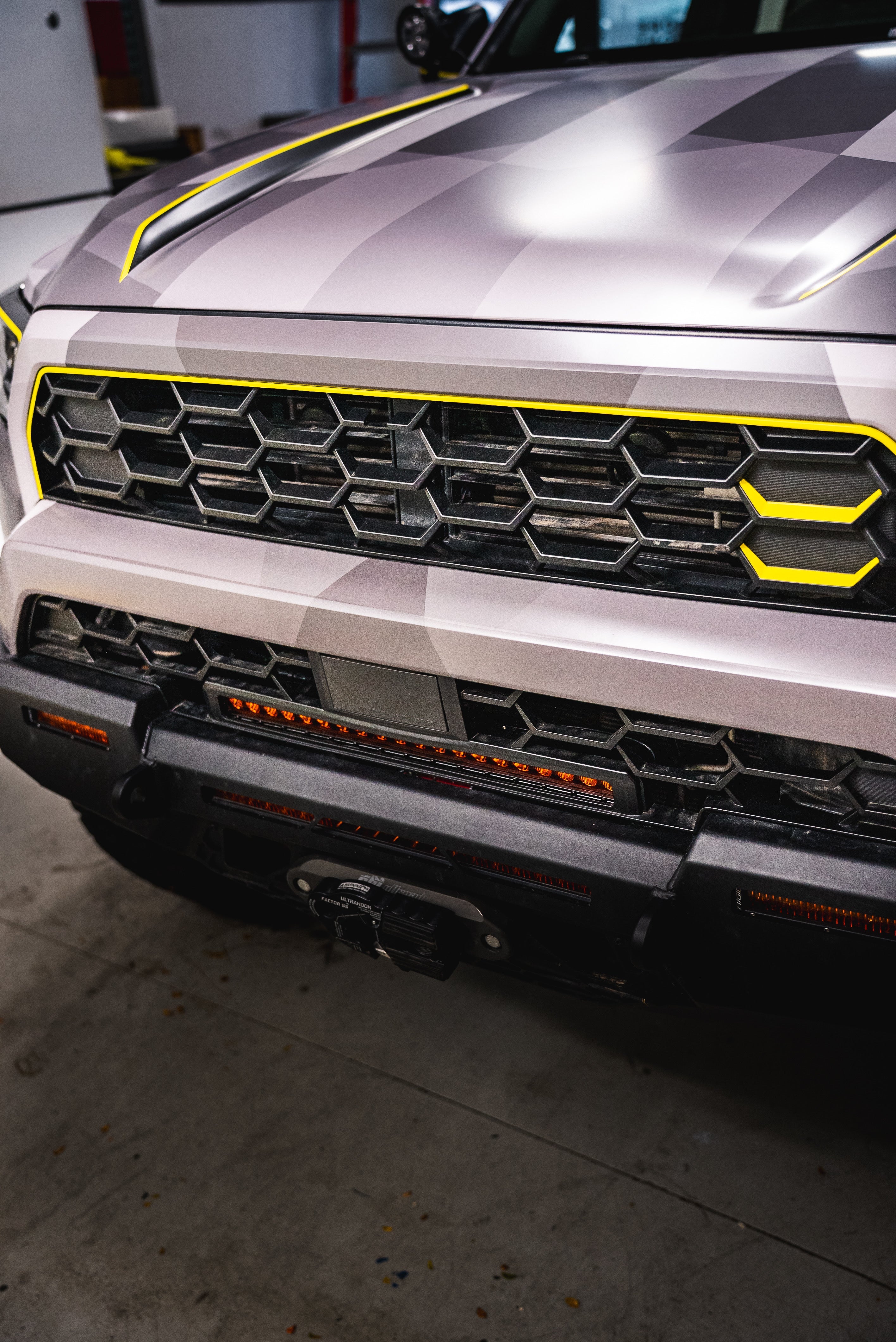 2025+ TV Pro Grille For 4Runner