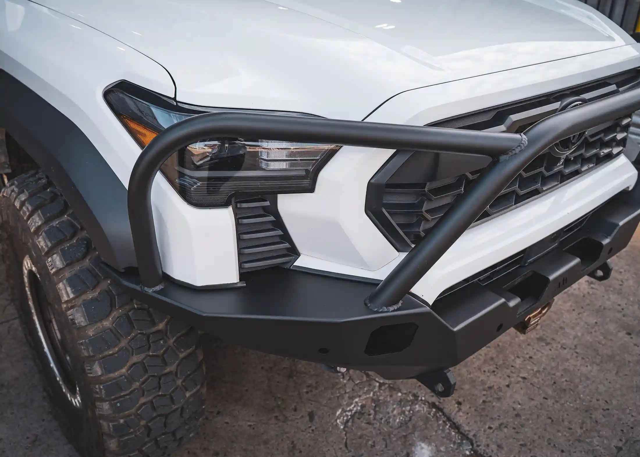 Hi-Lite Overland Front Bumper For Toyota Tacoma 4th Gen (2024-2025) [Bull Bar]