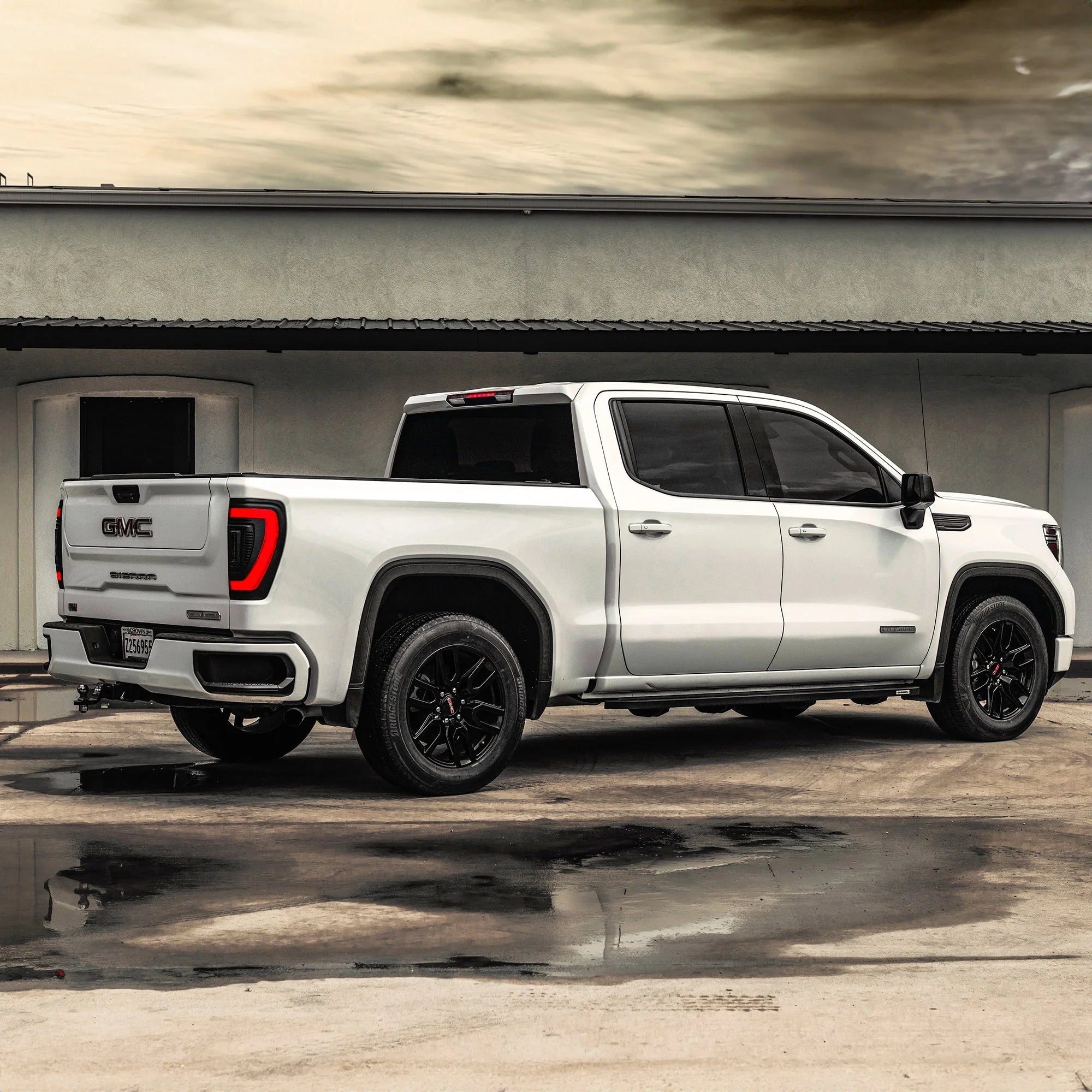 Flush Mount LED Tail Lights For 2019-2026 GMC Sierra Sequential Turn Signals Halogen