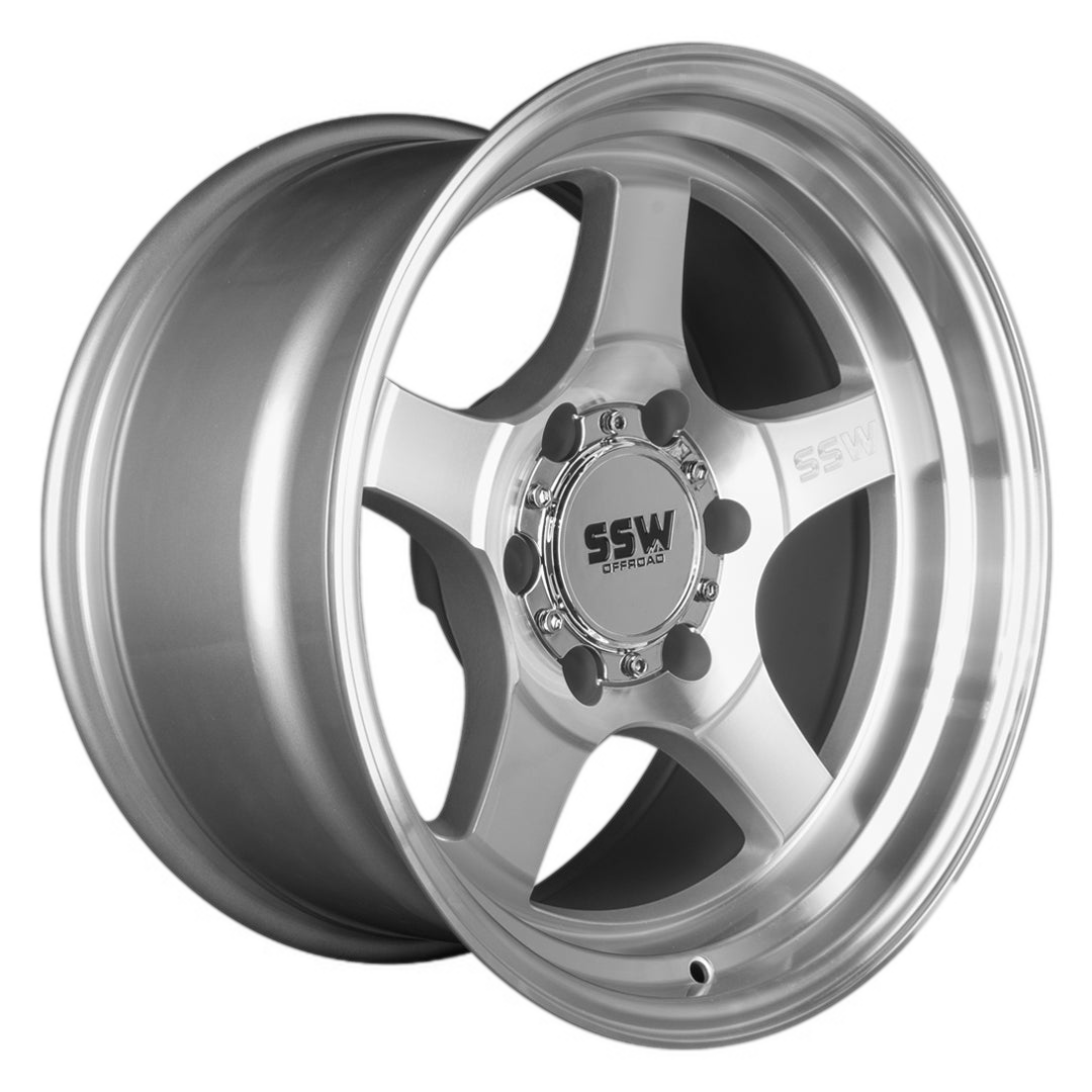 STRYKER / MACHINED SILVER / 17x9.0 -25