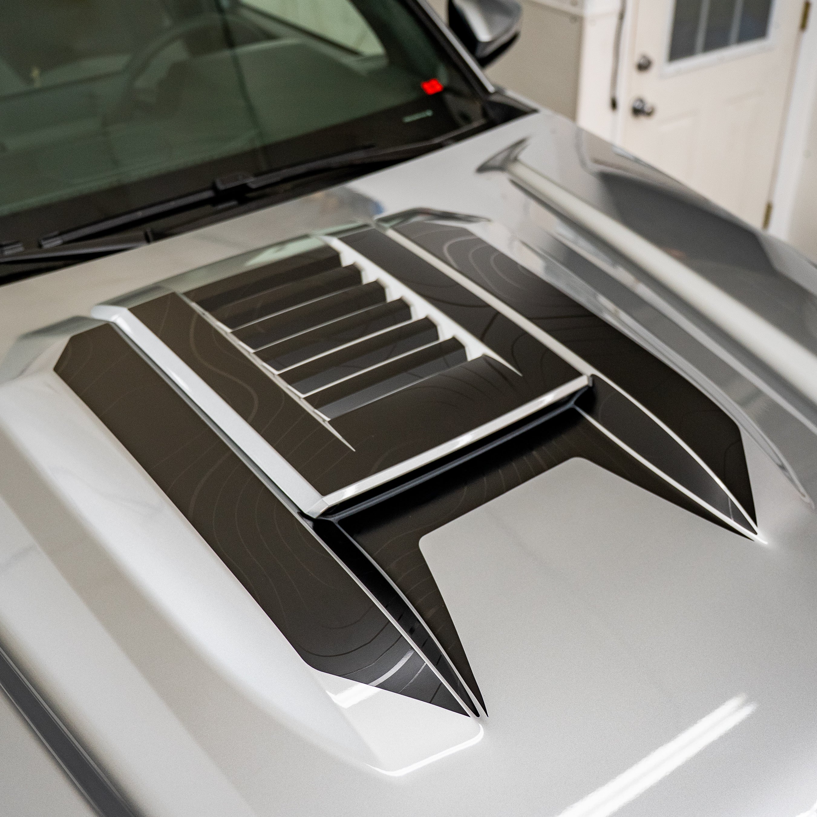2024+ Havoc Hood Scoop Stamp (W/ Short Fangs) For Tacoma