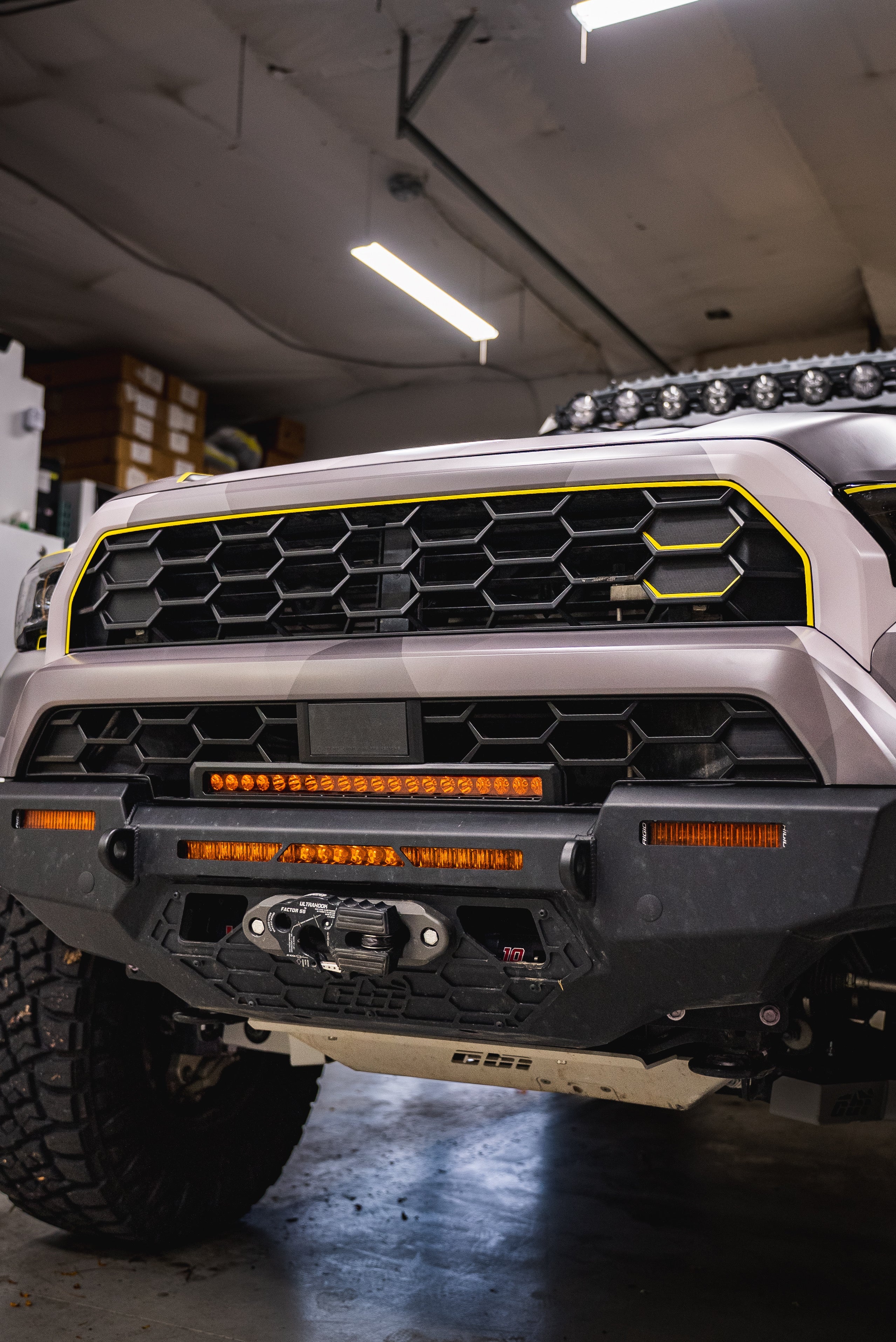 2025+ TV Pro Grille For 4Runner