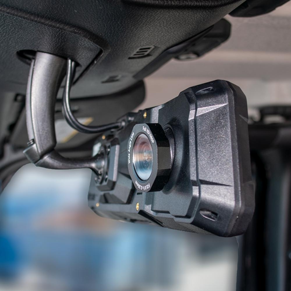 The Legend 2ch Waterproof Mirror DVR Switching System with 8-Gang in-Car Power Solid-State Switch Control Box