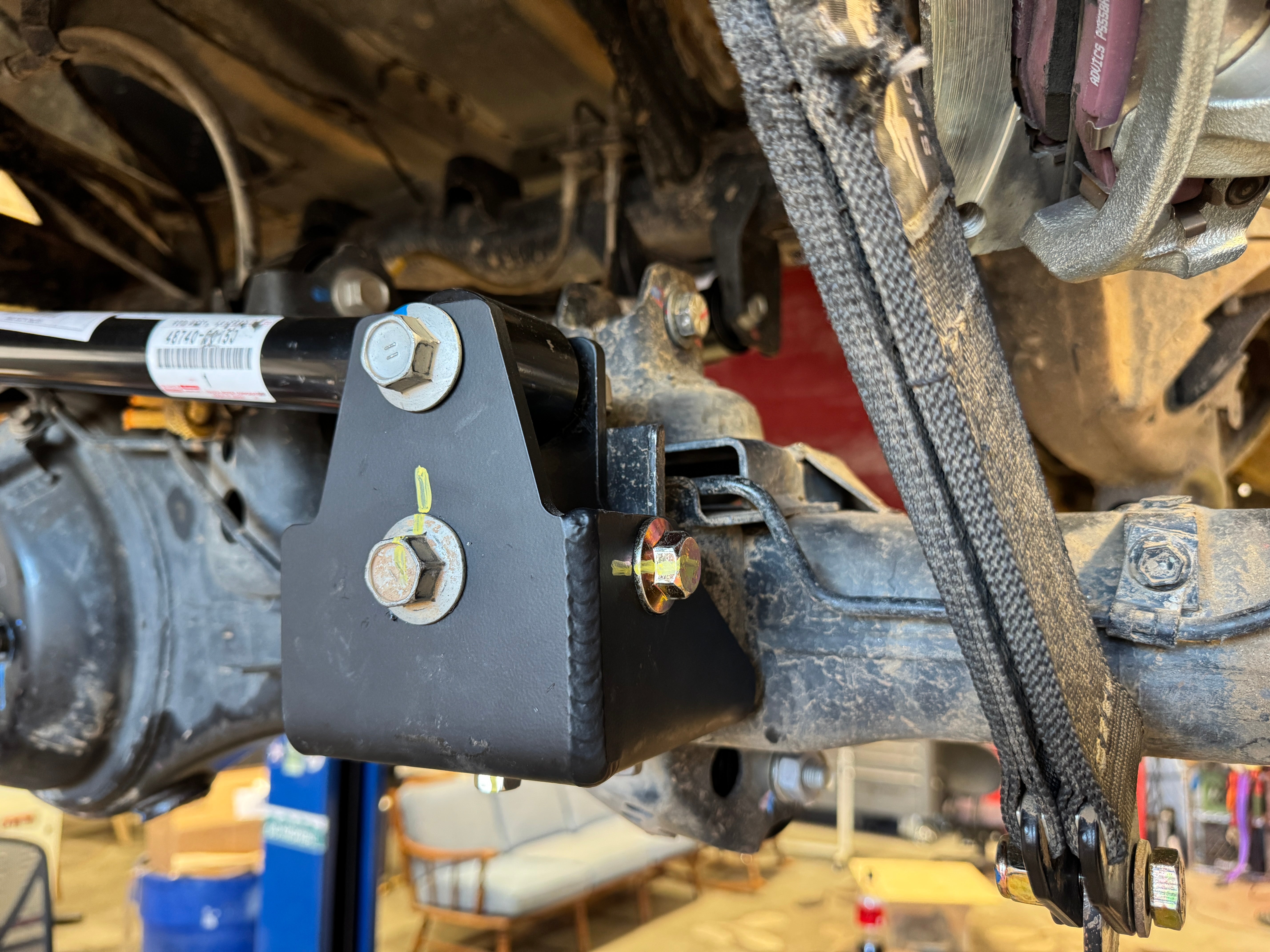 B.O.T.C.K - Bolt On TrackBar Correction kit For Land Cruiser 200 series/ LX 570