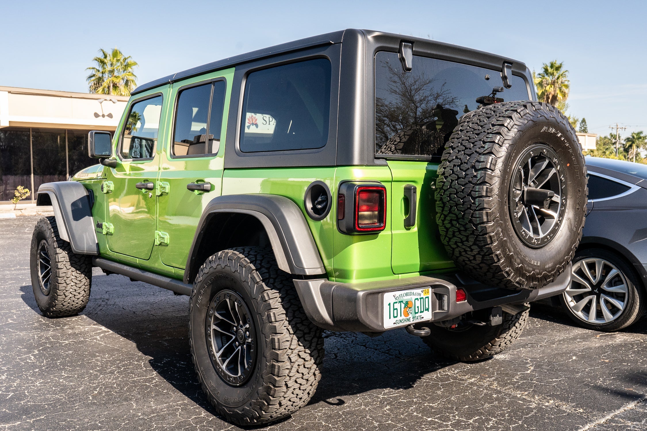Halogen Tail Light Overlays For 2018+ Wrangler JL