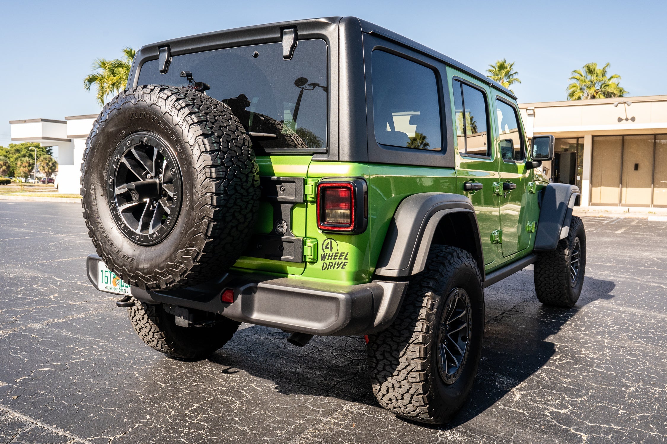 Halogen Tail Light Overlays For 2018+ Wrangler JL