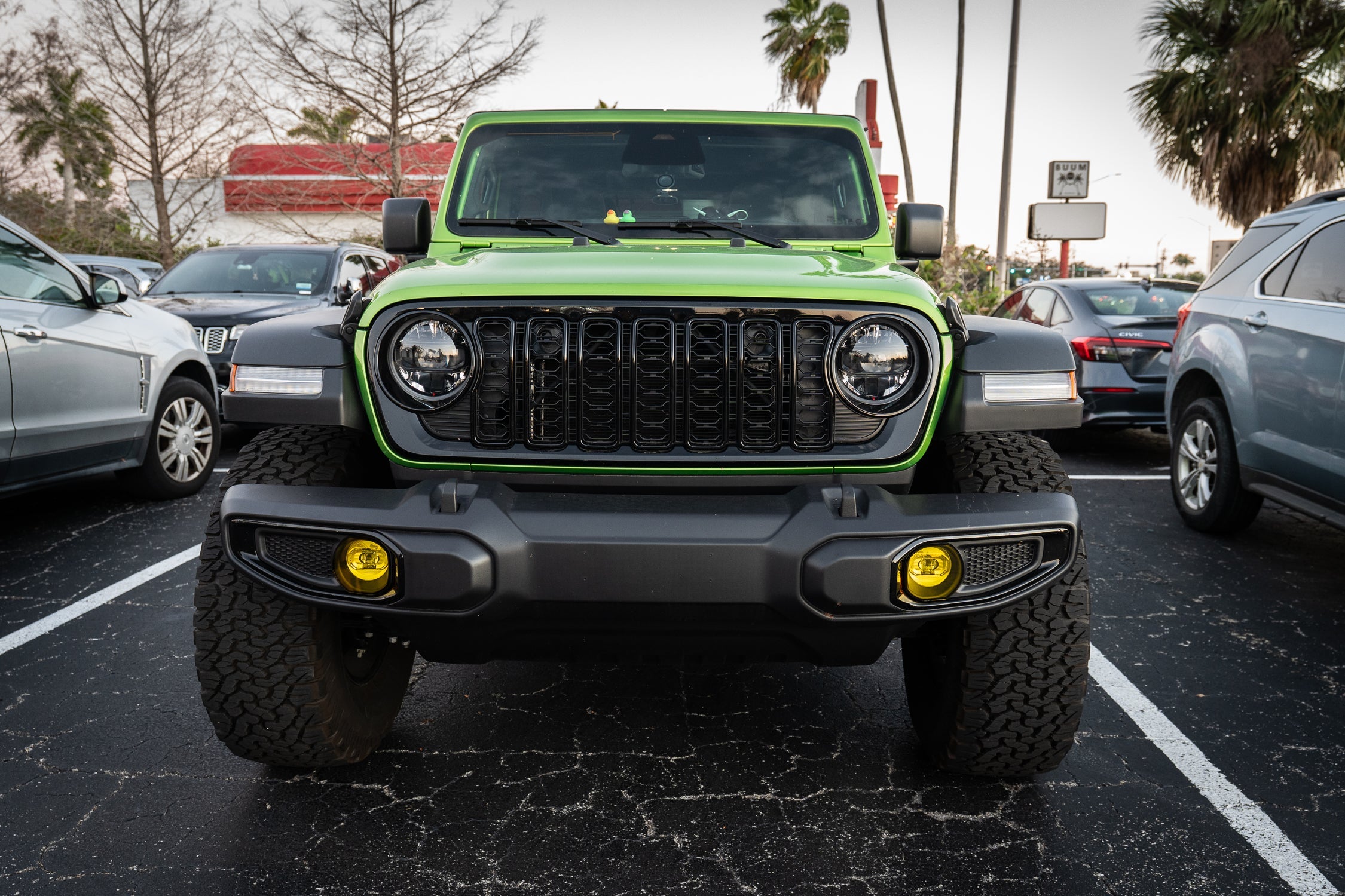 Acrylic Fog Light Lenses (Yellow / Amber) For 2024+ Wrangler JL / Gladiator JT (Plastic Bumper)